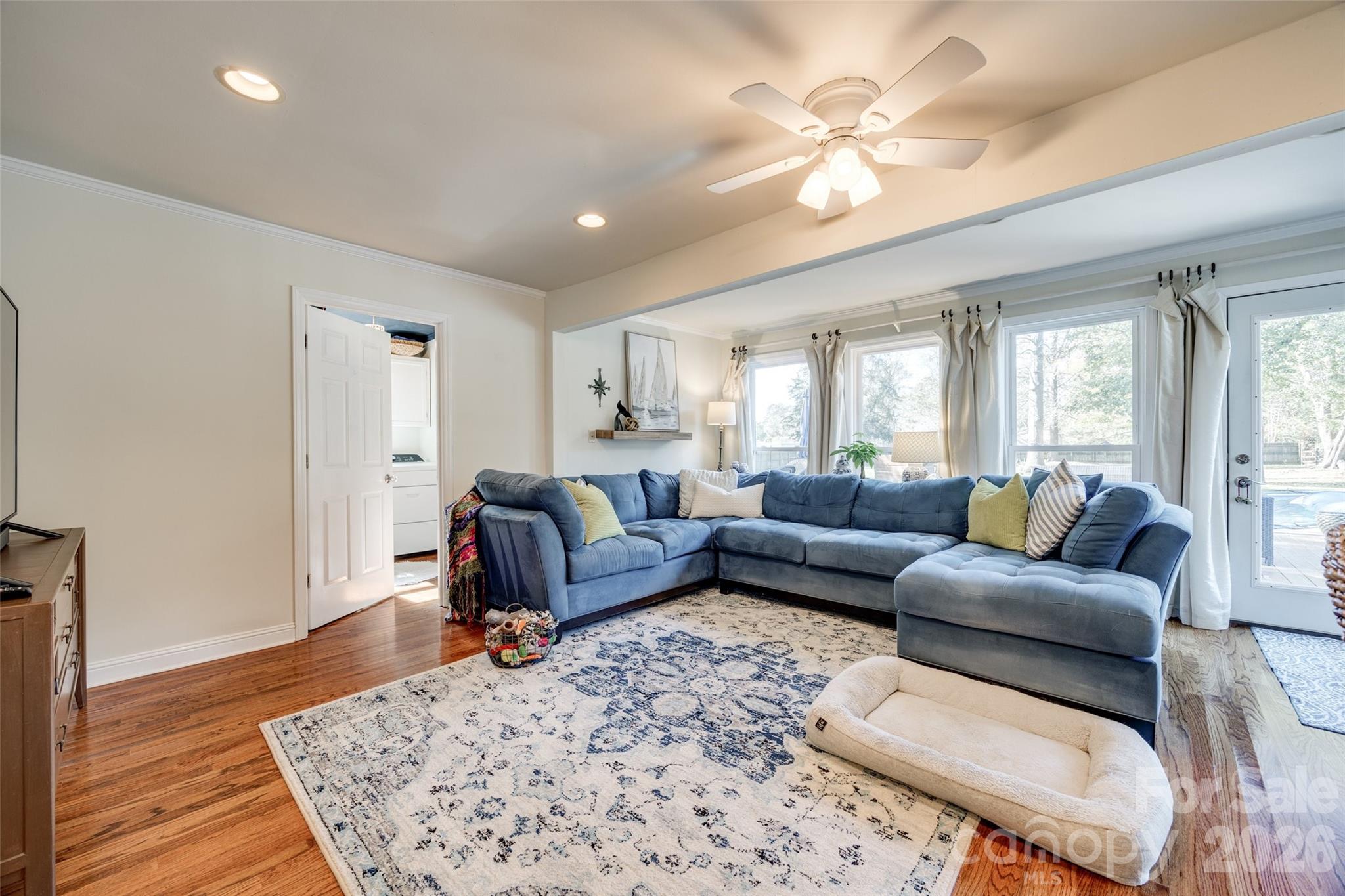 2915 Timber Ridge Lane