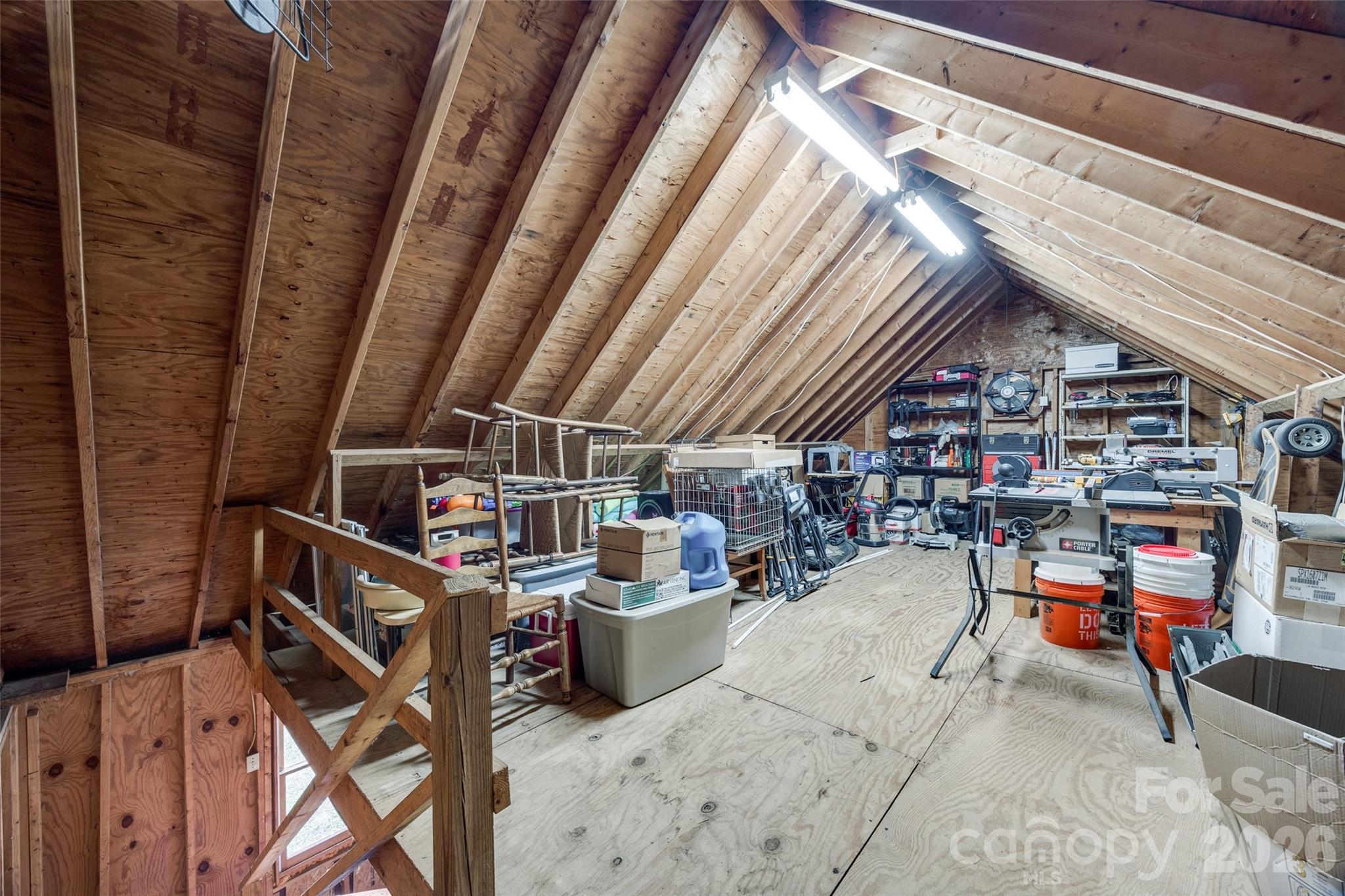 2915 Timber Ridge Lane