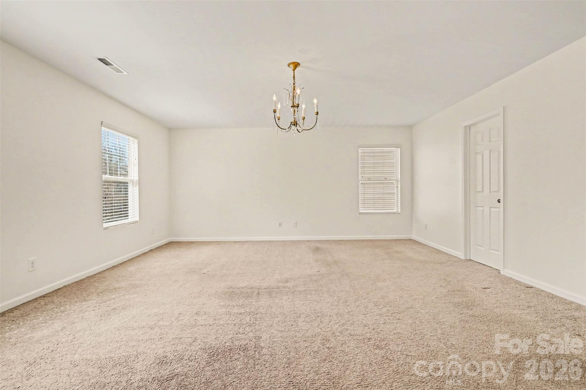 1061 Regal Manor Lane