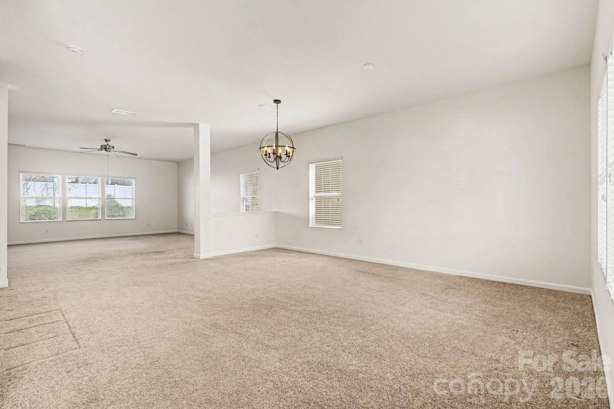 1061 Regal Manor Lane