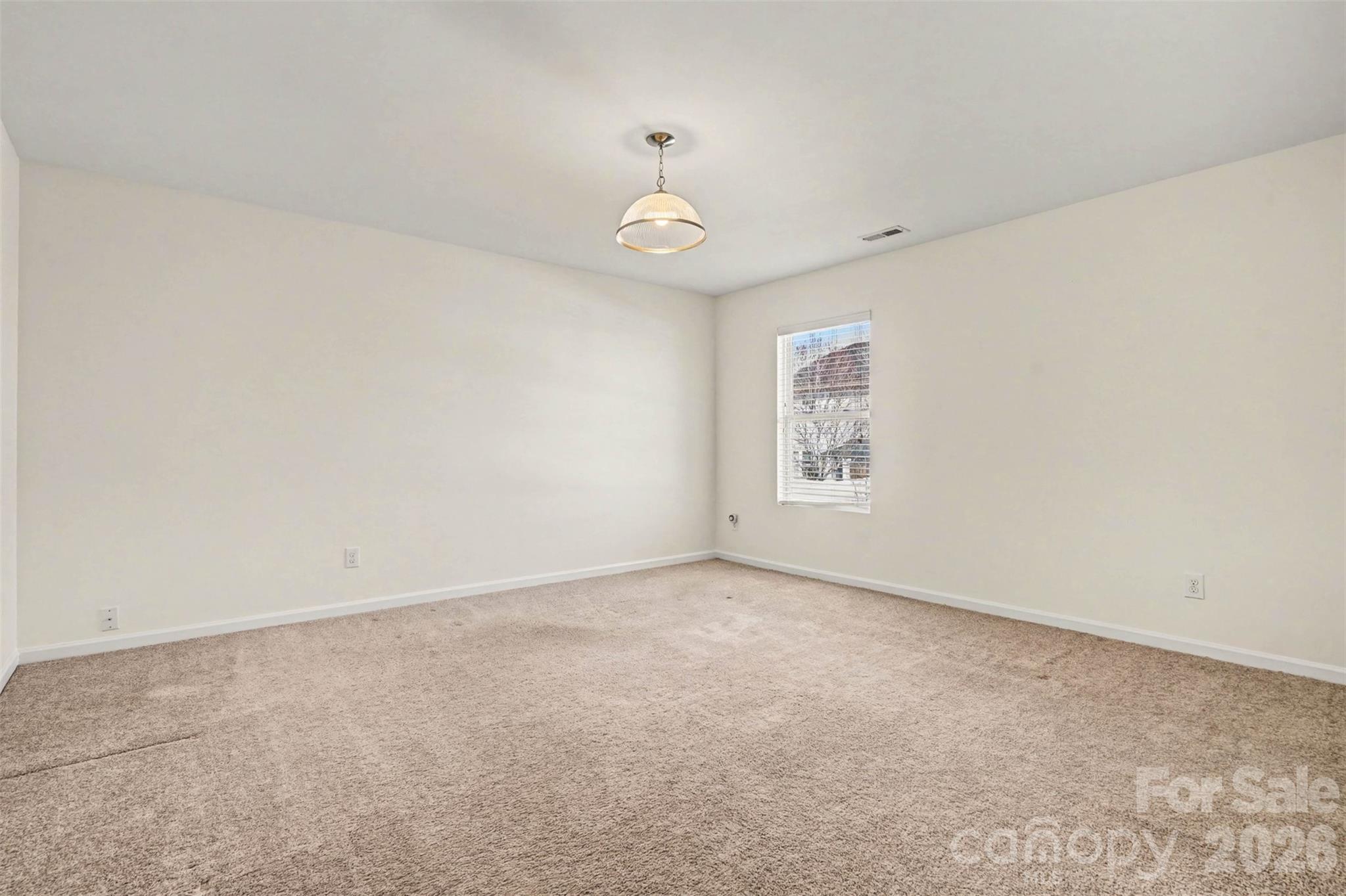 1061 Regal Manor Lane