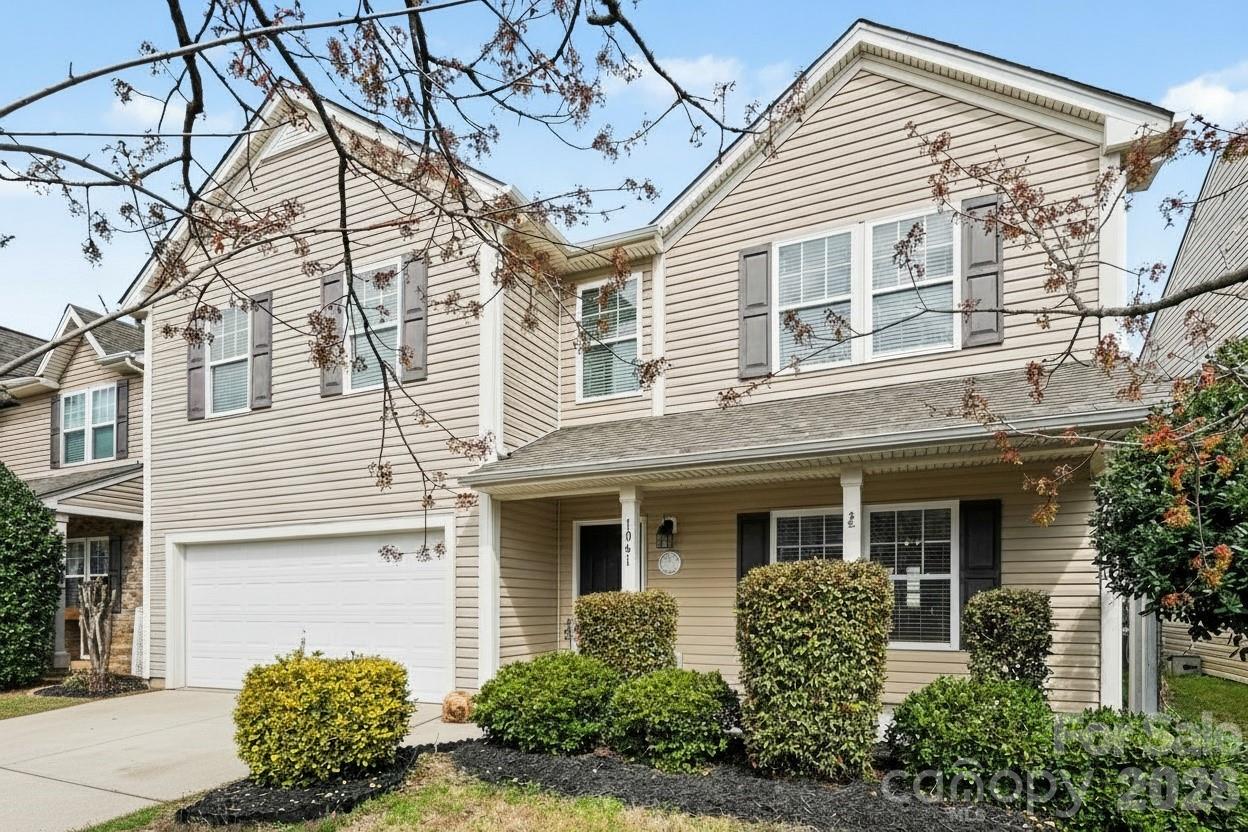 1061 Regal Manor Lane