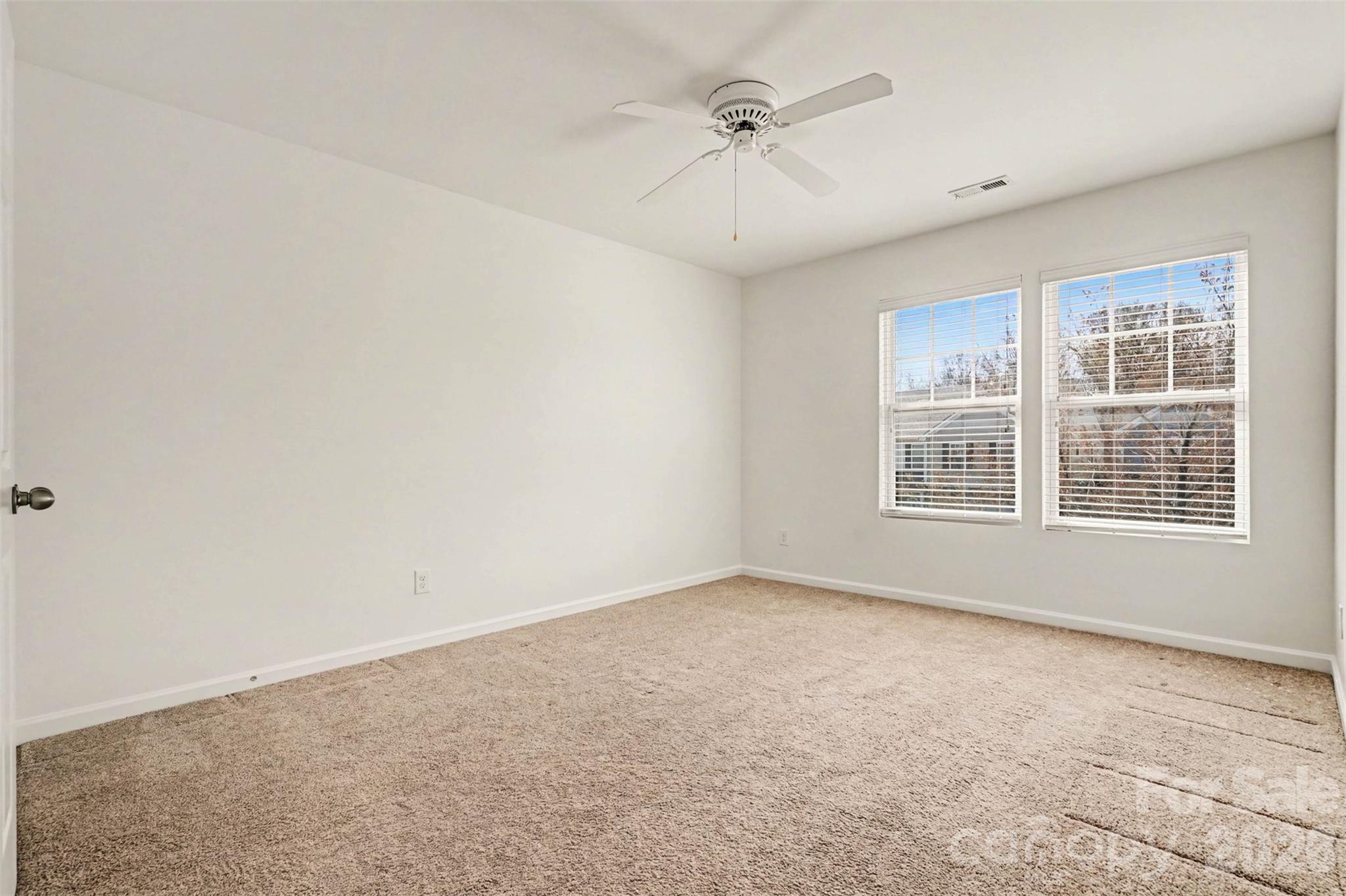 1061 Regal Manor Lane