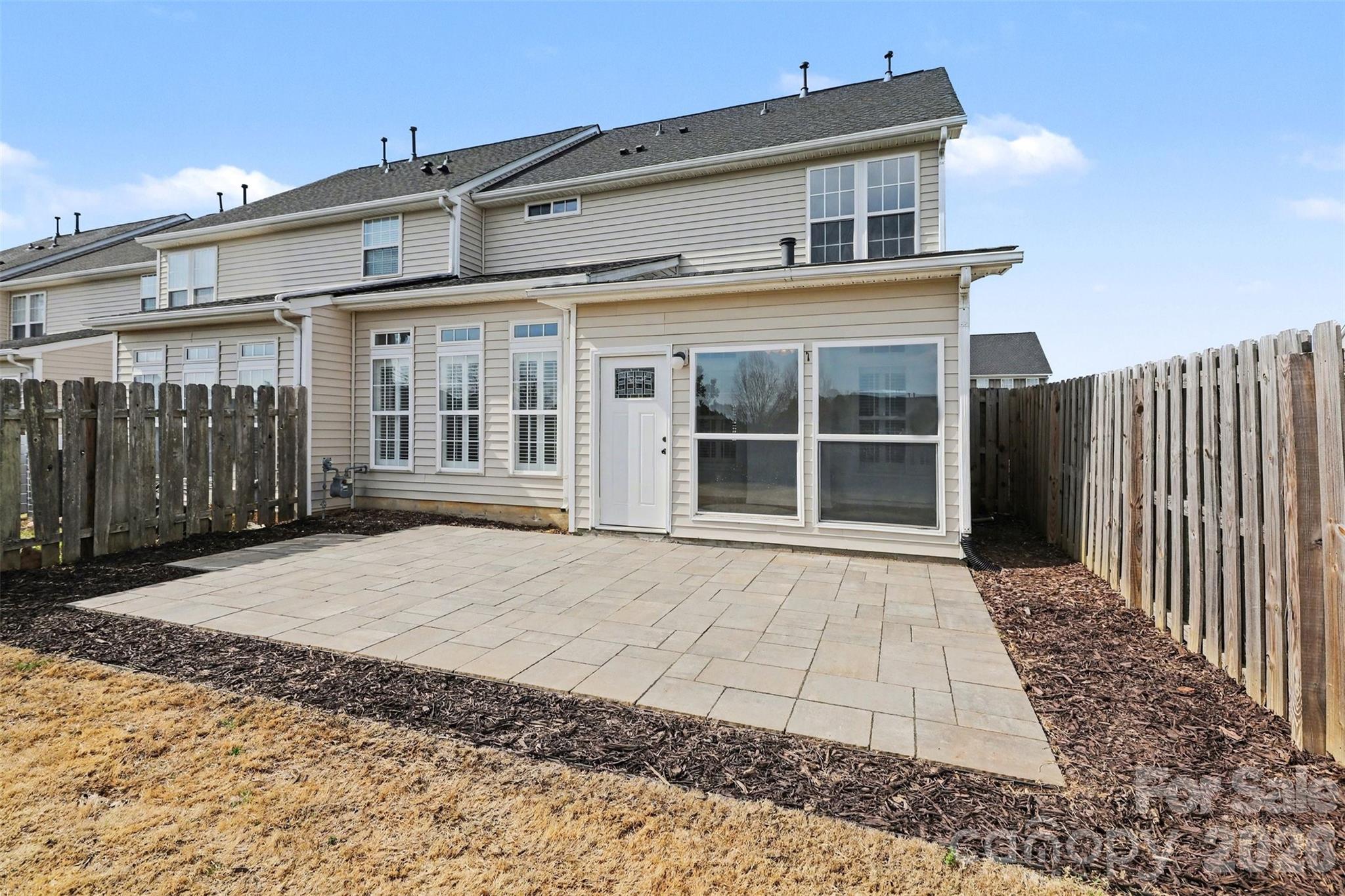 4043 Holly Villa Circle