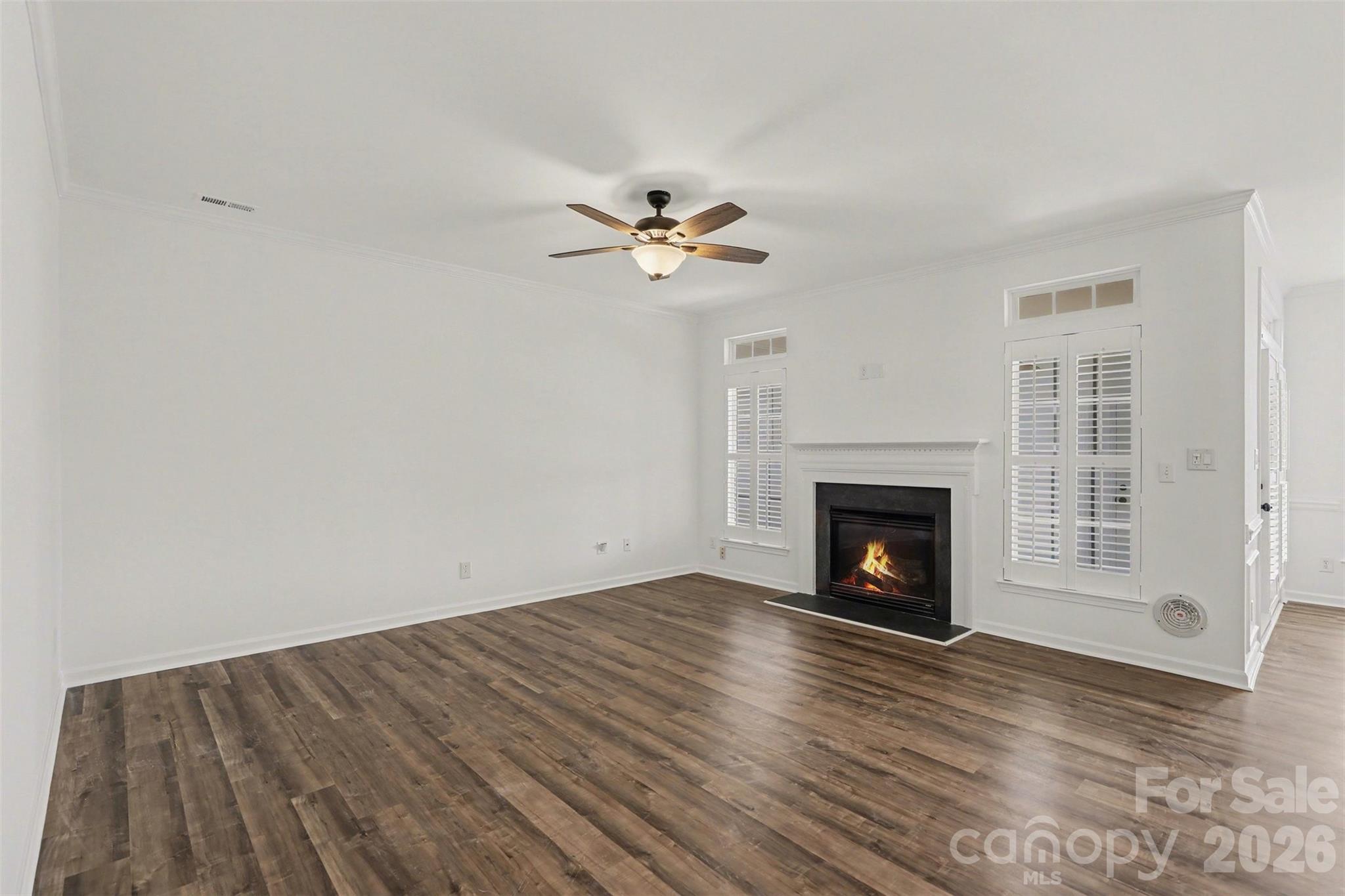 4043 Holly Villa Circle