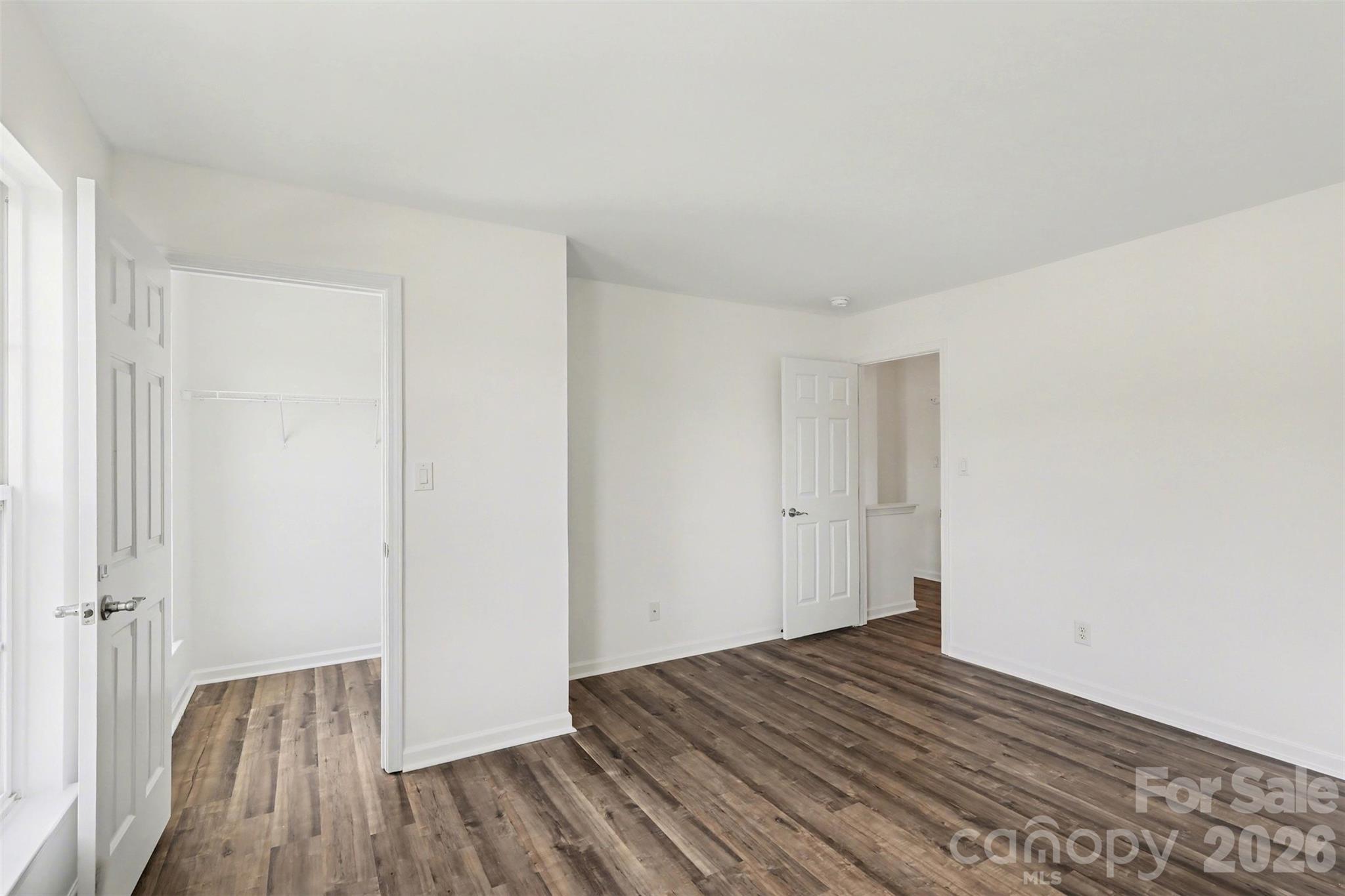 4043 Holly Villa Circle