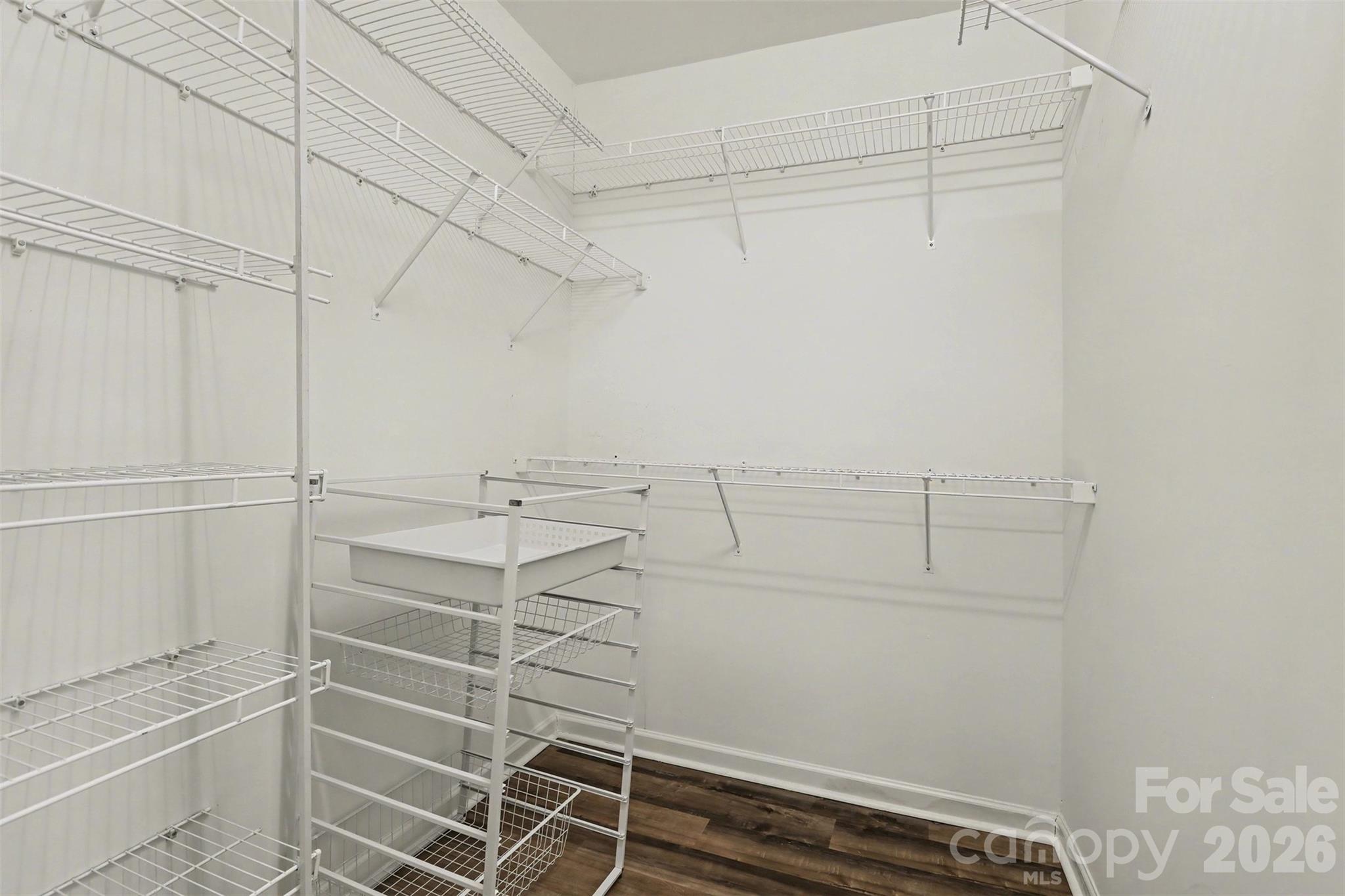 4043 Holly Villa Circle