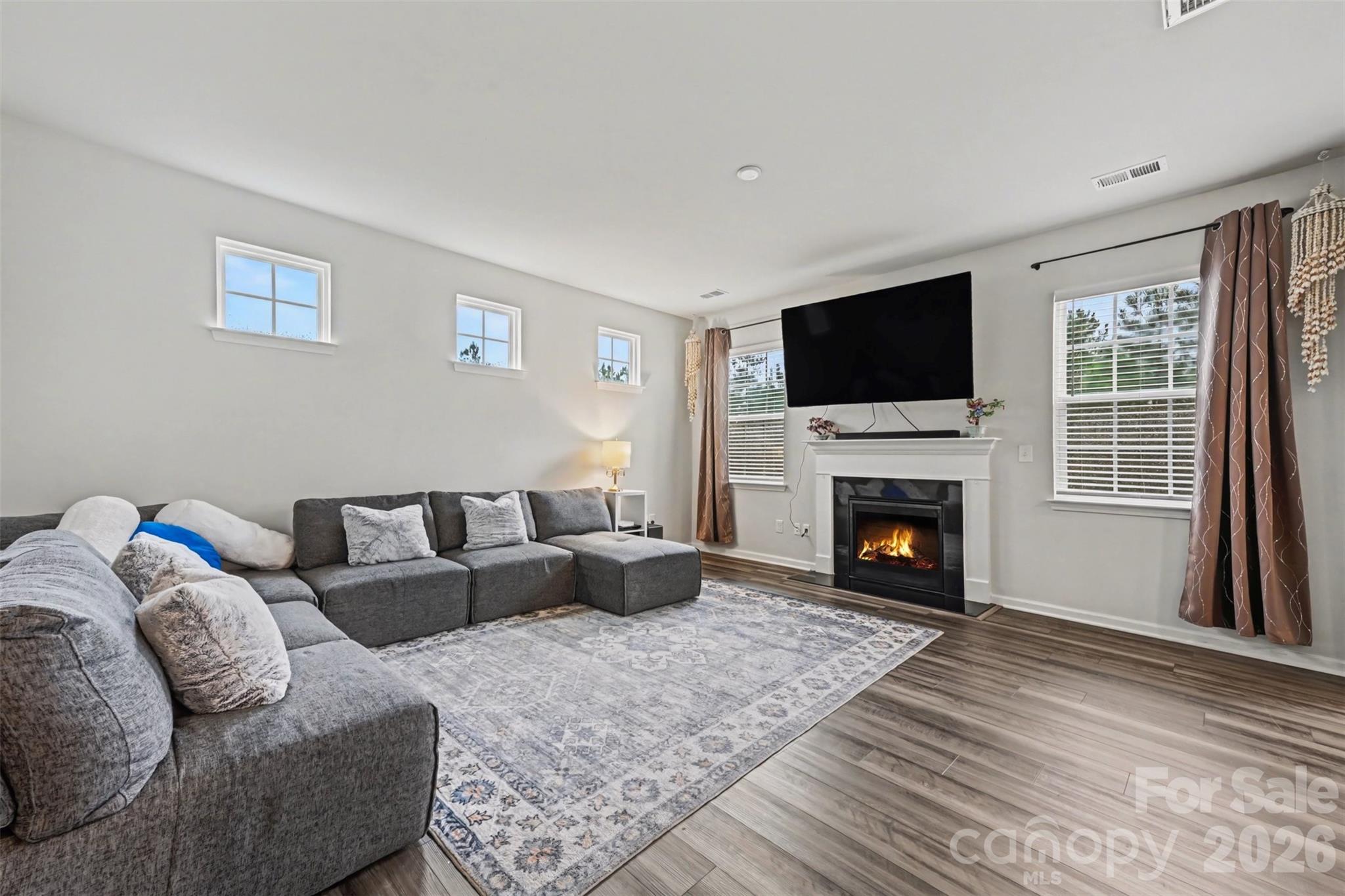 14000 Wooden Snow Trace