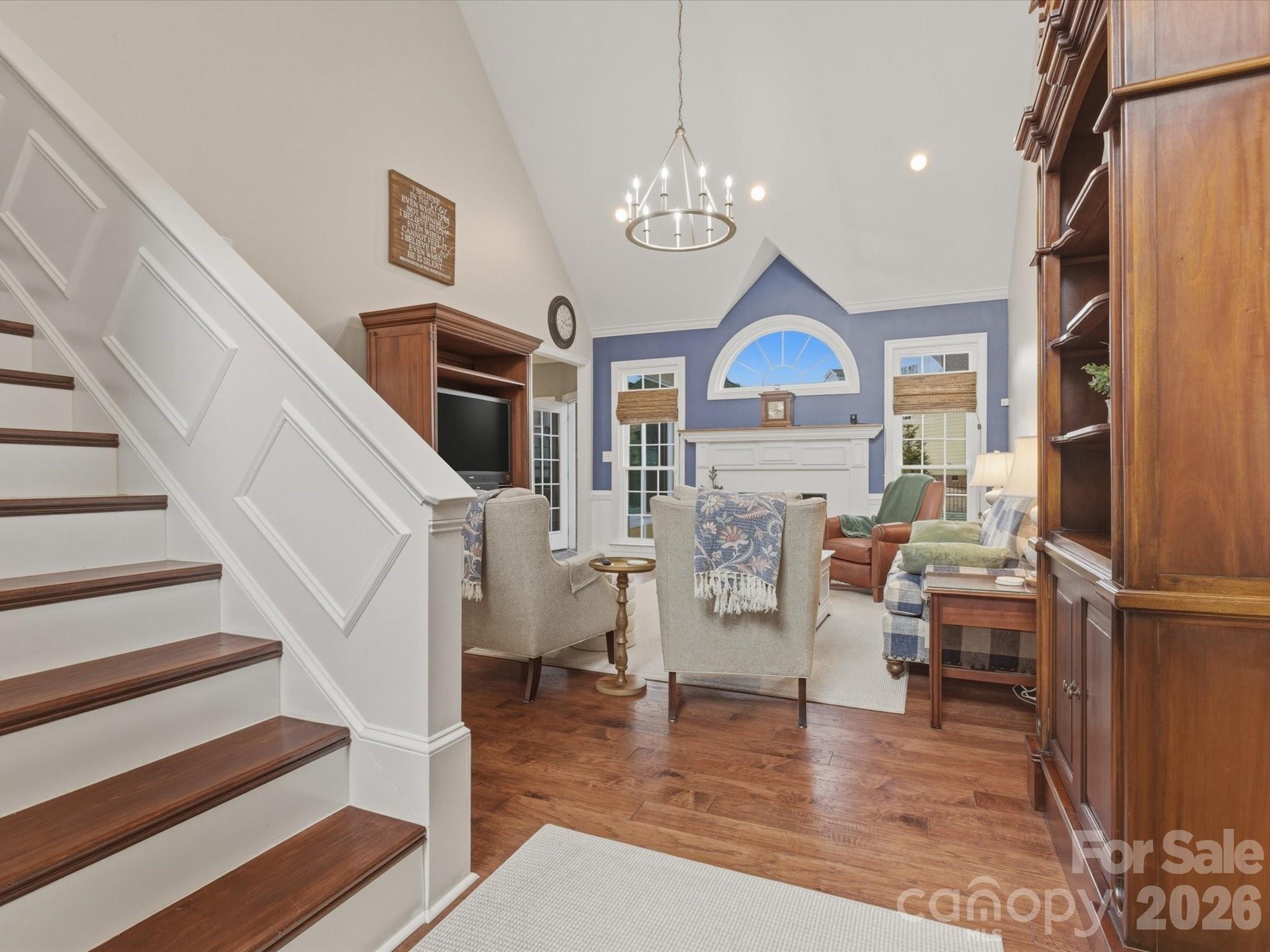 2289 Woodridge Drive