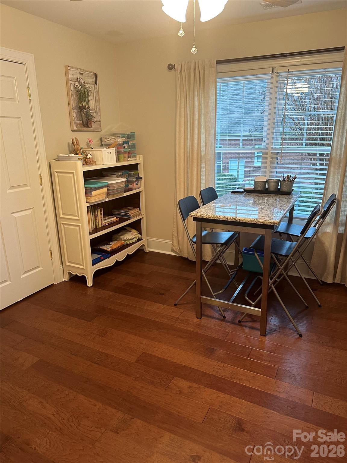 2289 Woodridge Drive