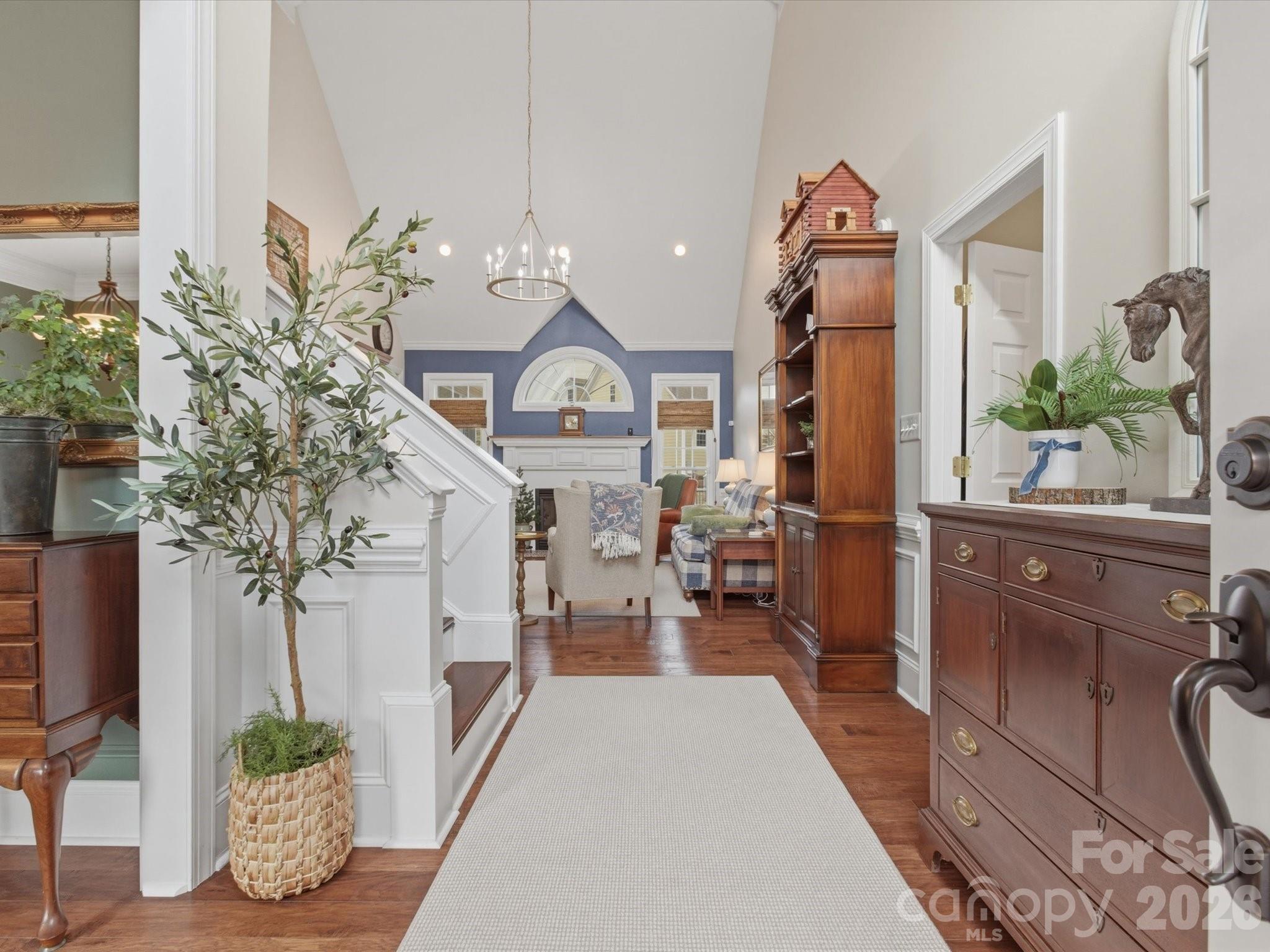 2289 Woodridge Drive
