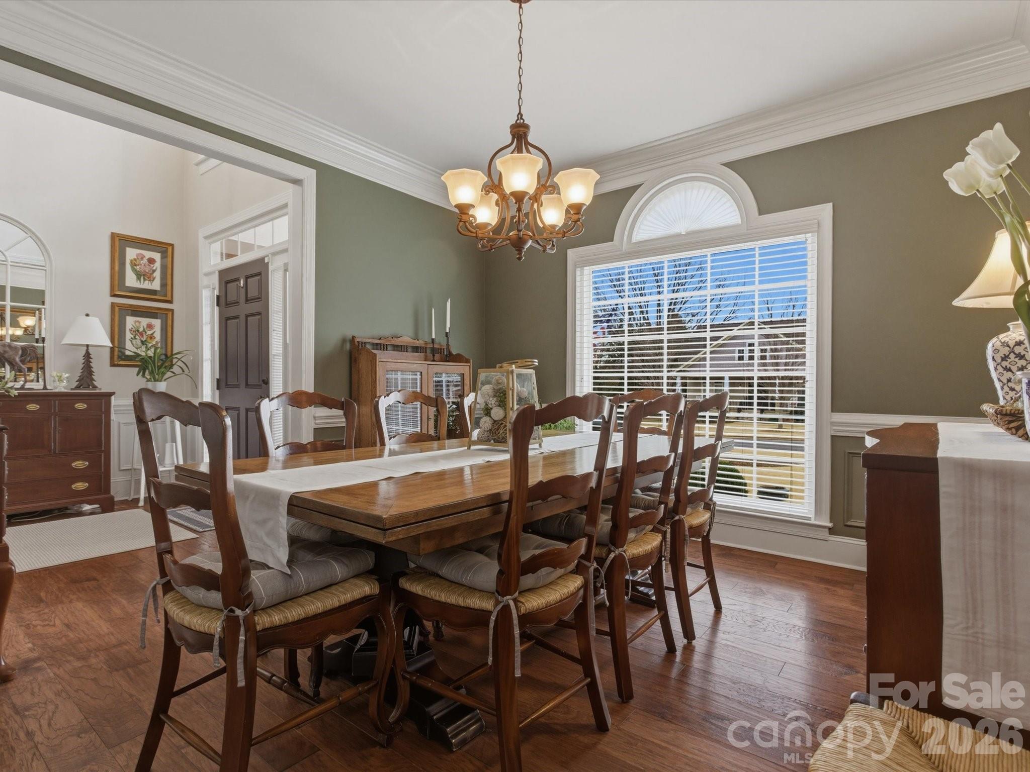 2289 Woodridge Drive