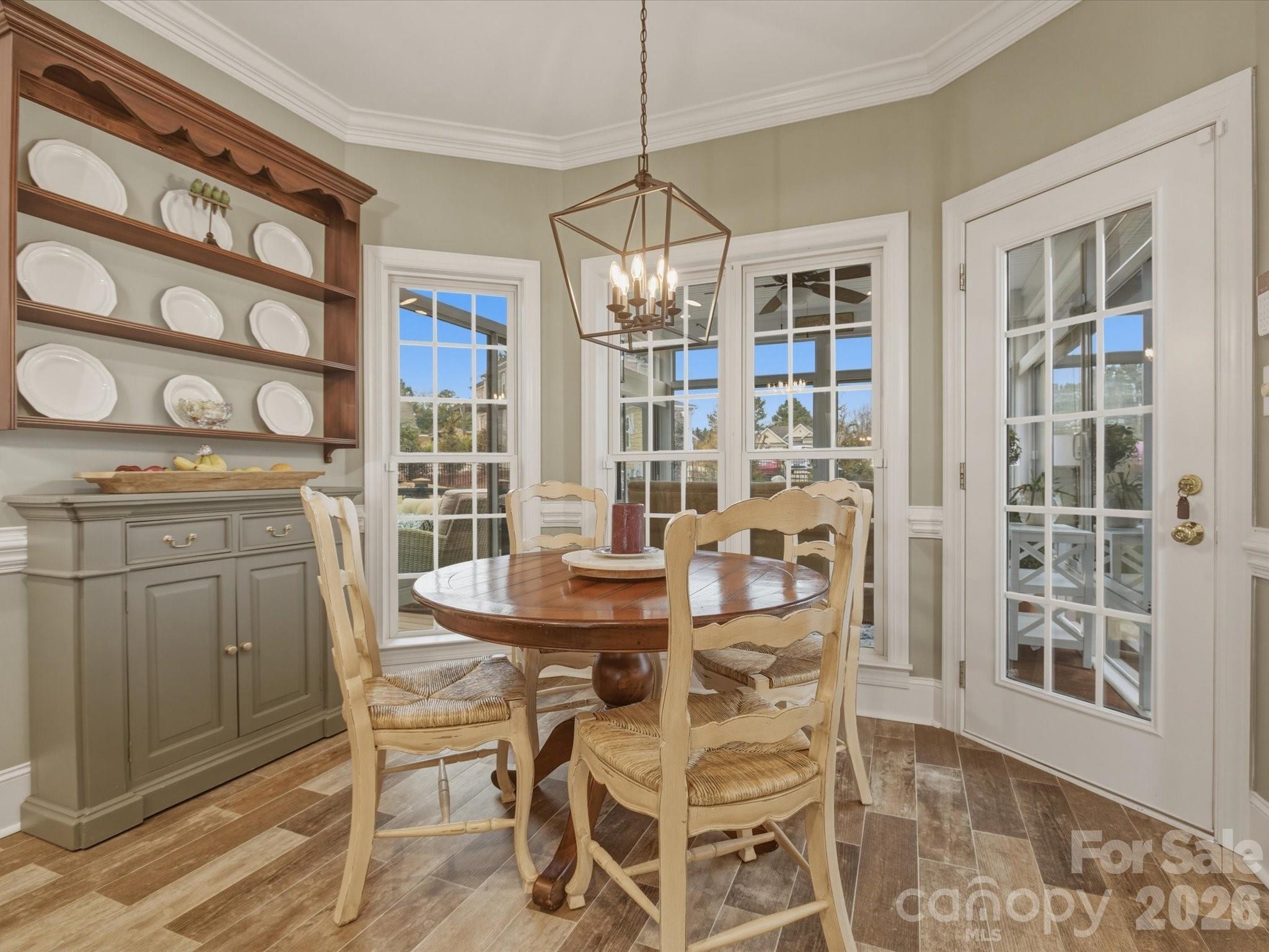 2289 Woodridge Drive