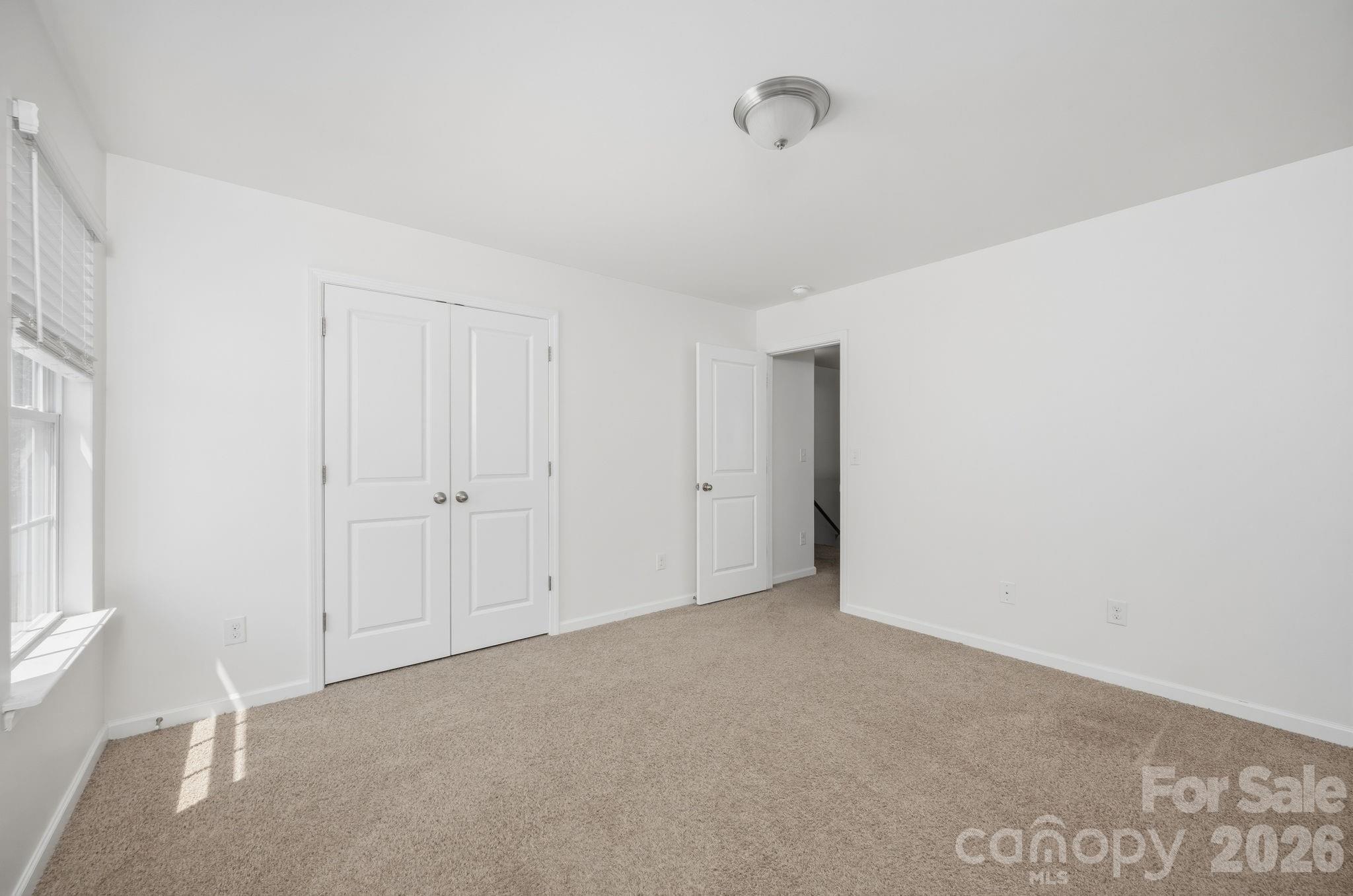 116 Kingsway Drive