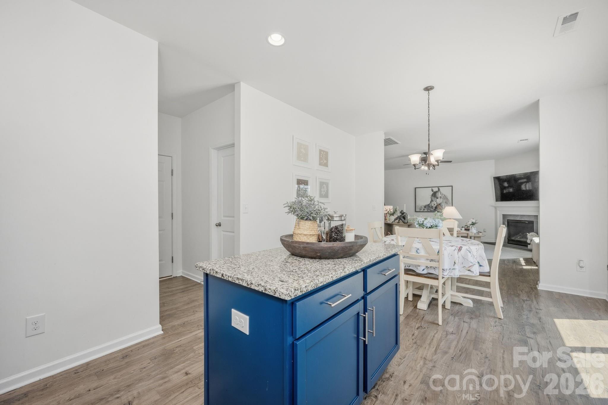 116 Kingsway Drive