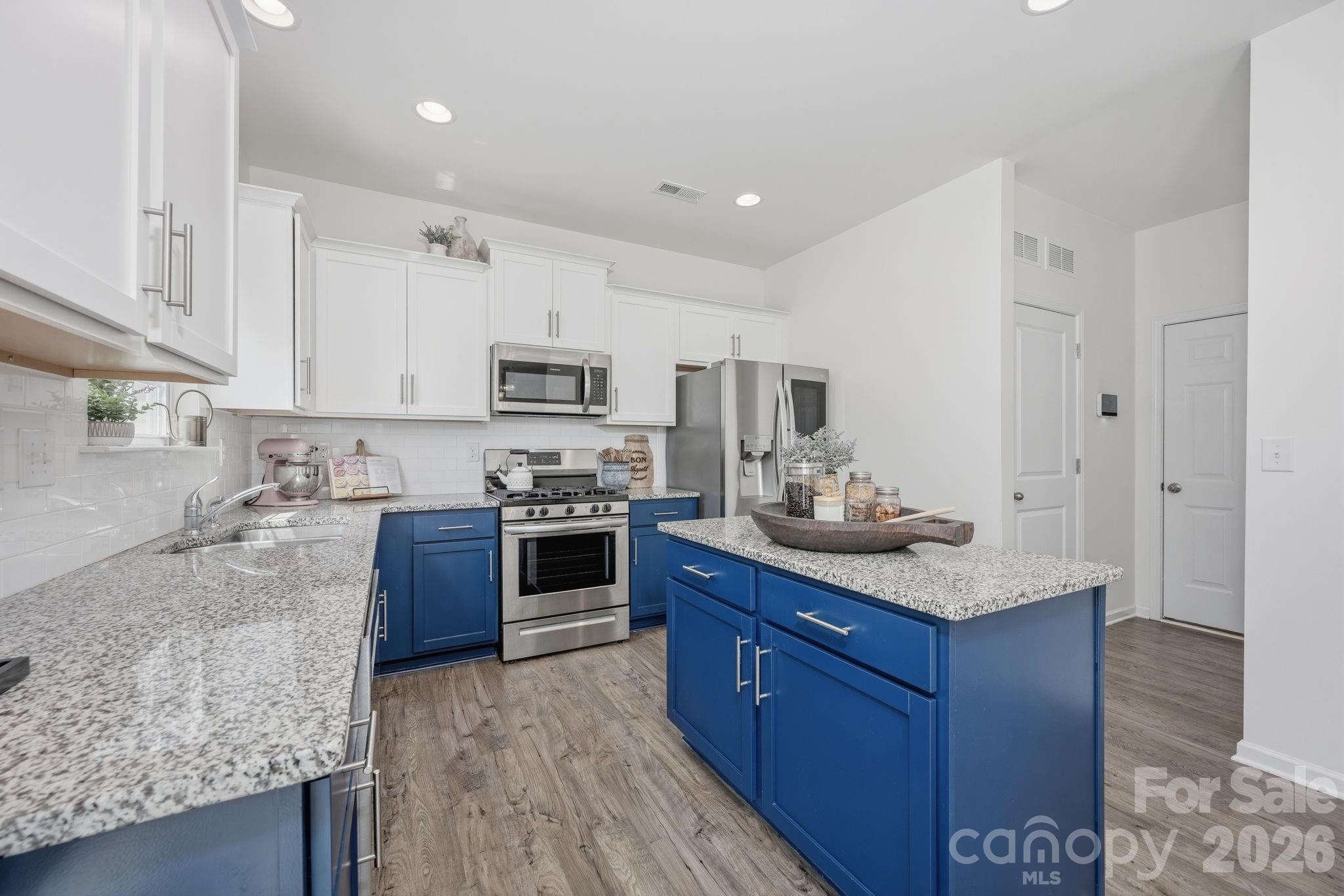 116 Kingsway Drive