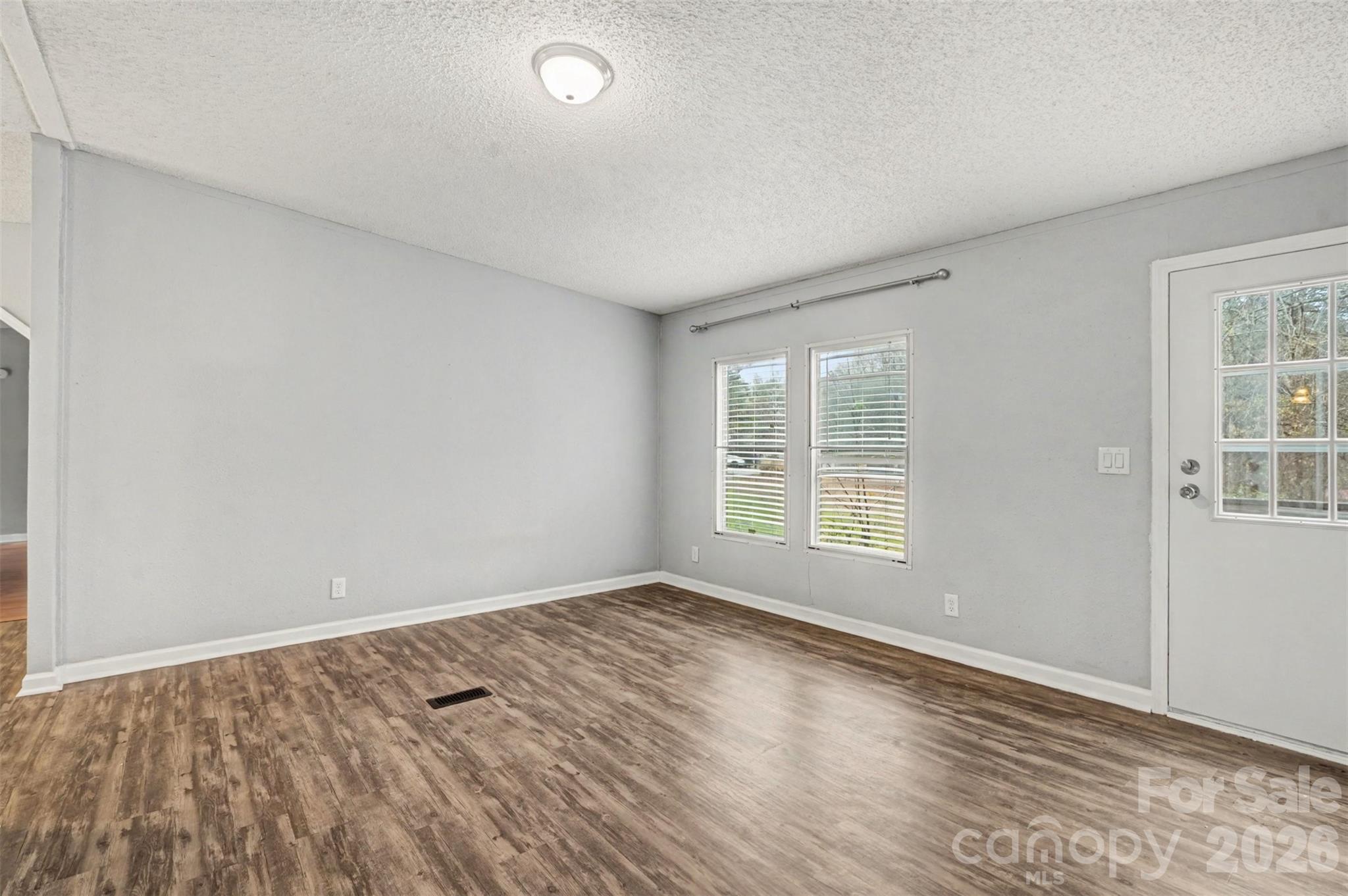 1047 Galway Lane