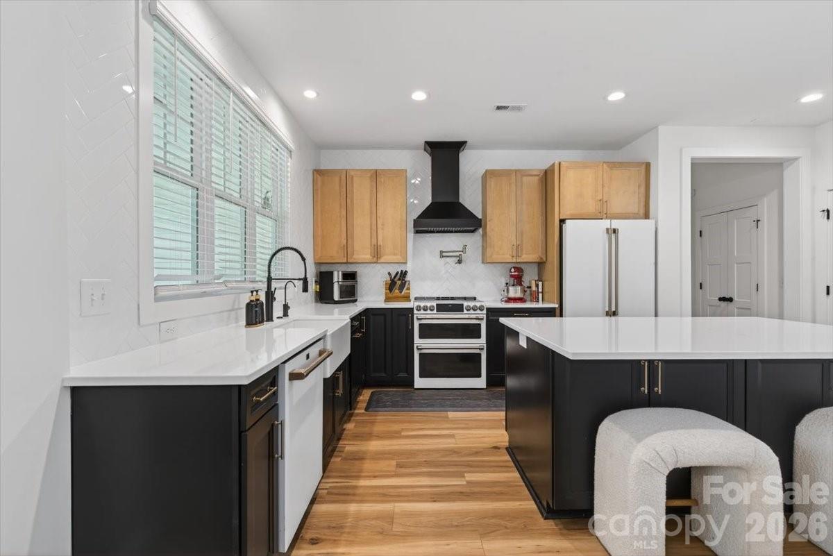 10920 Leyton Place