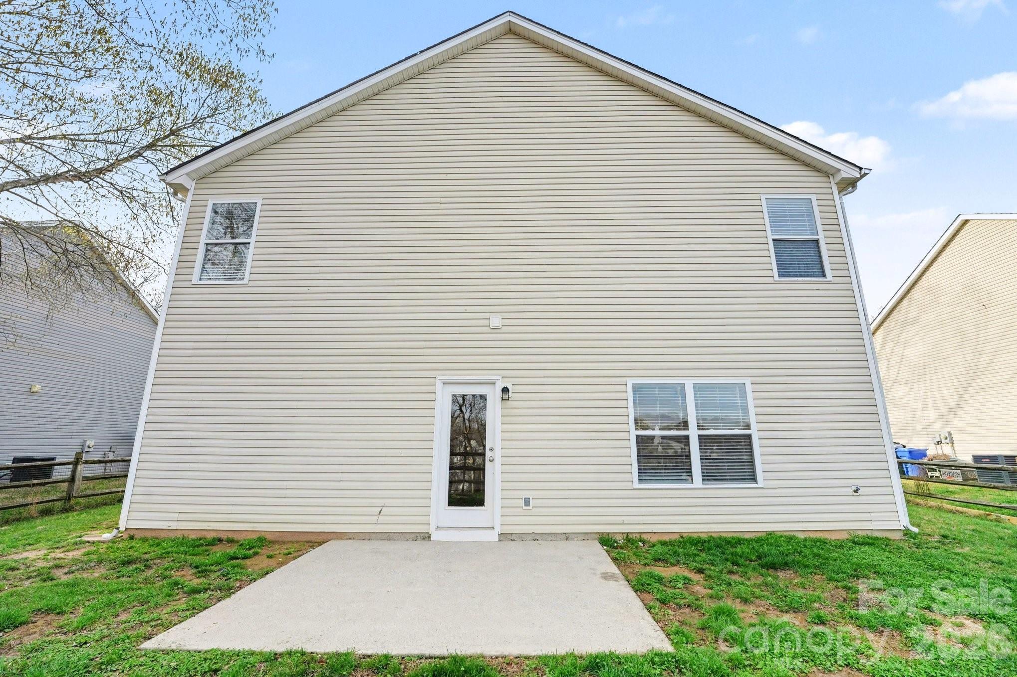 267 Flanders Drive