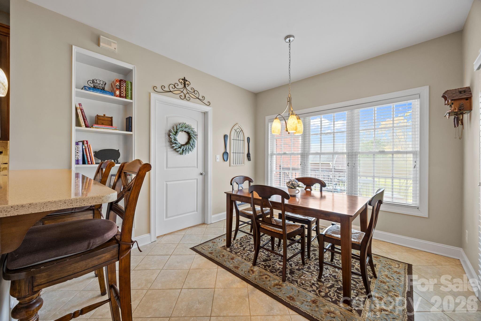 419 Old Dutch Road W
