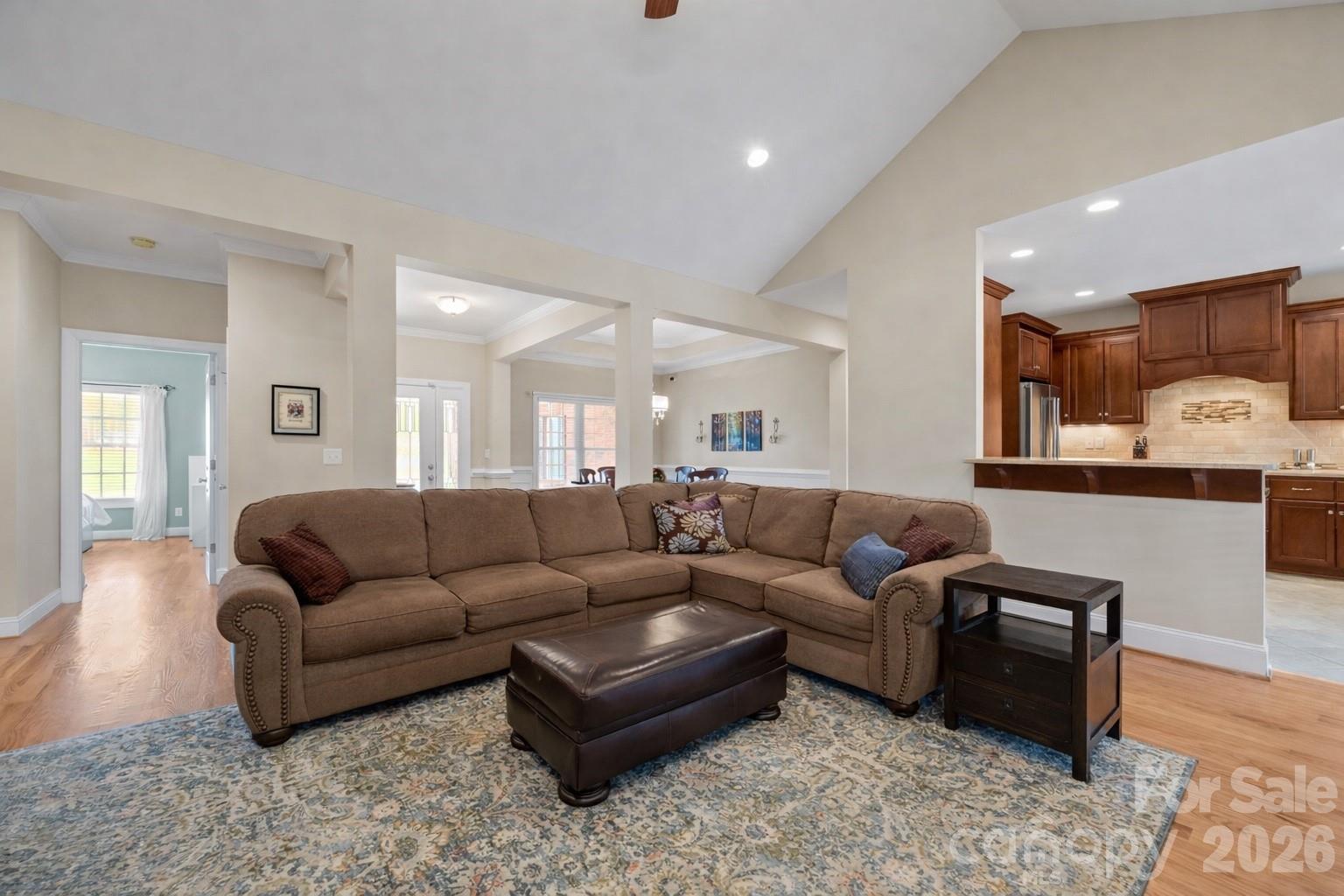 419 Old Dutch Road W
