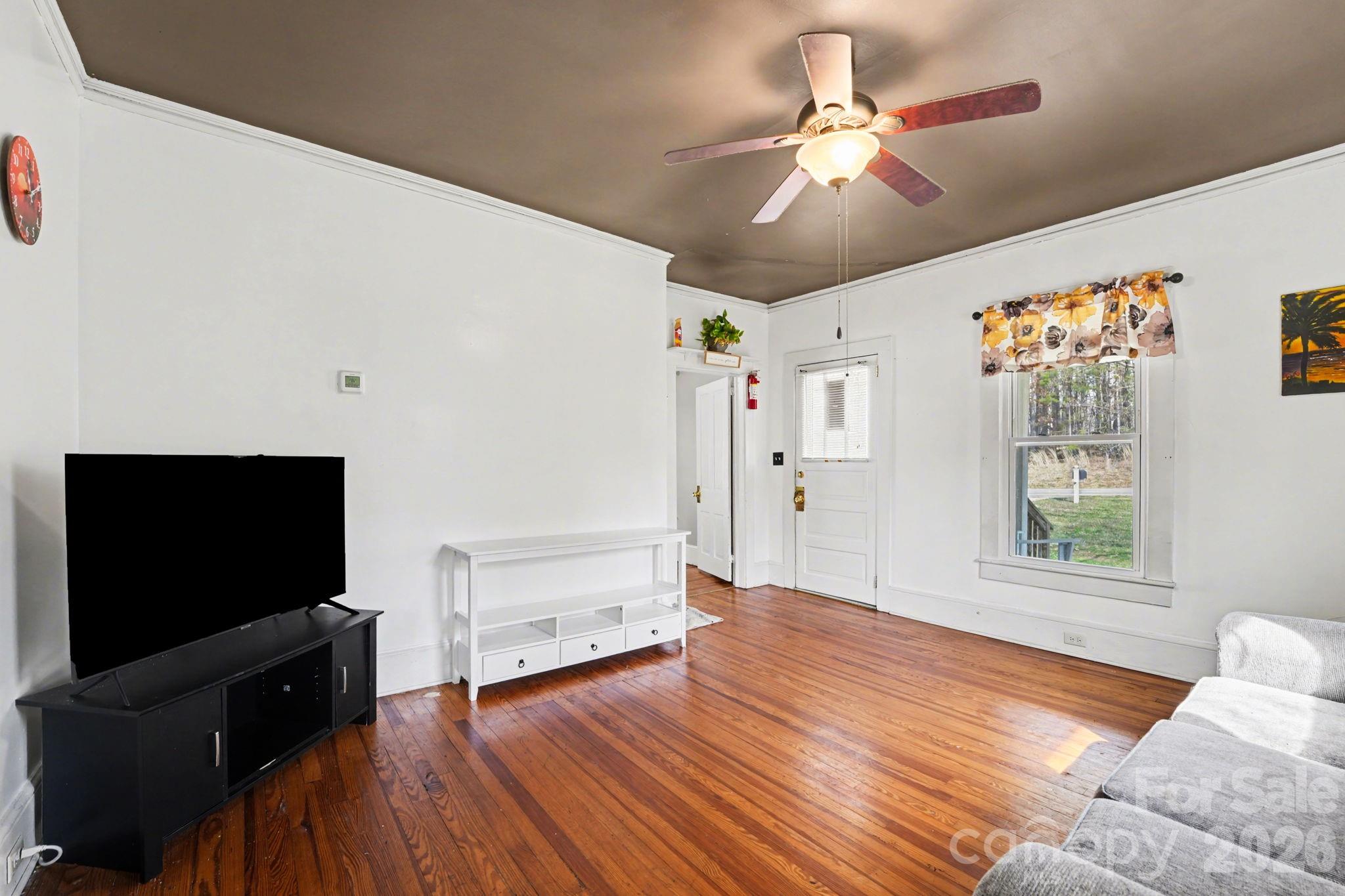 1225 W C Street