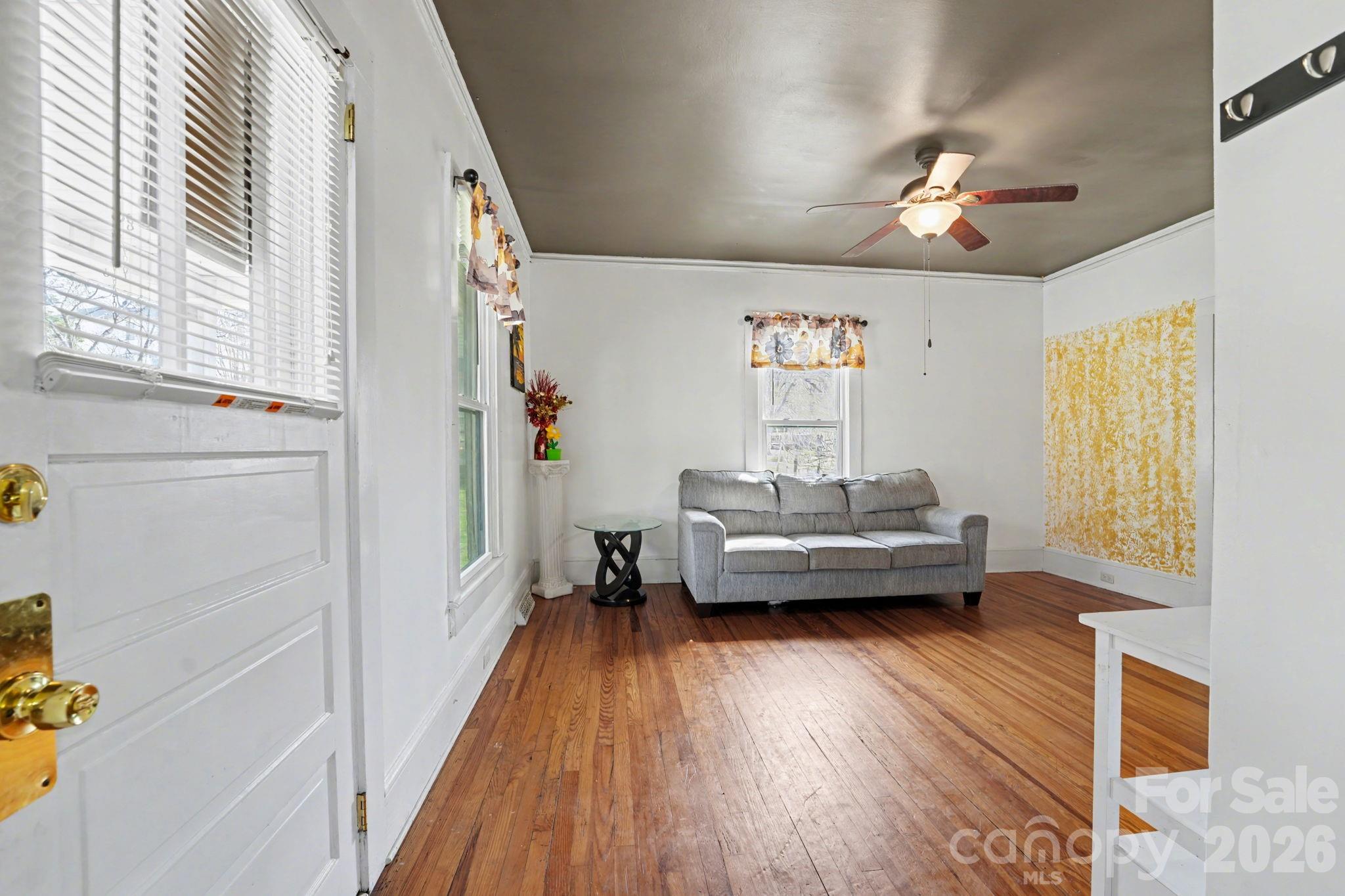 1225 W C Street