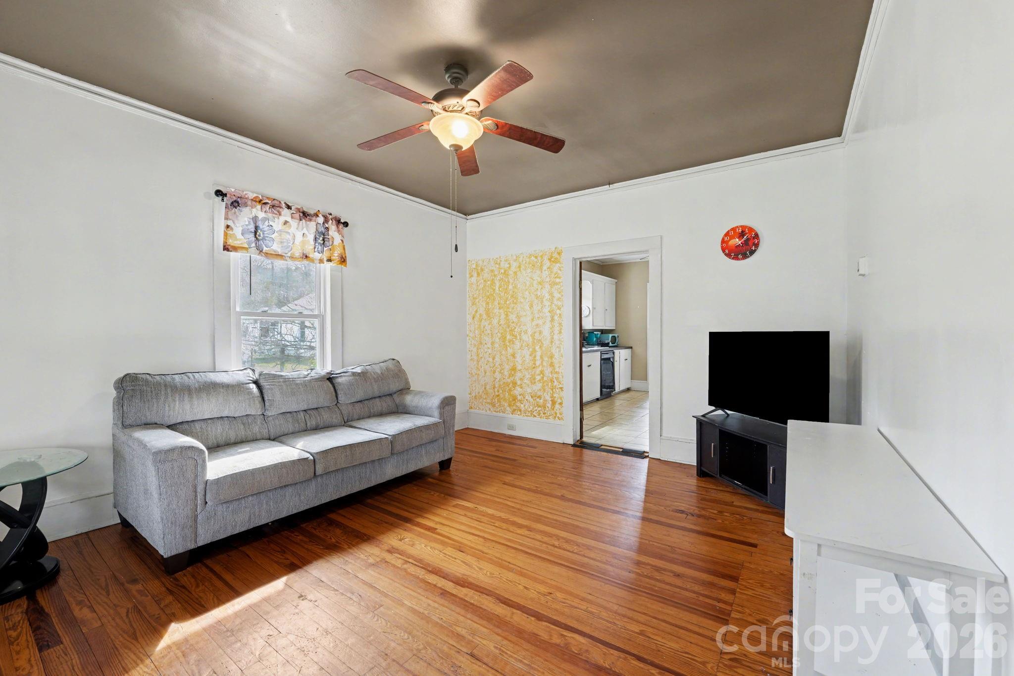 1225 W C Street
