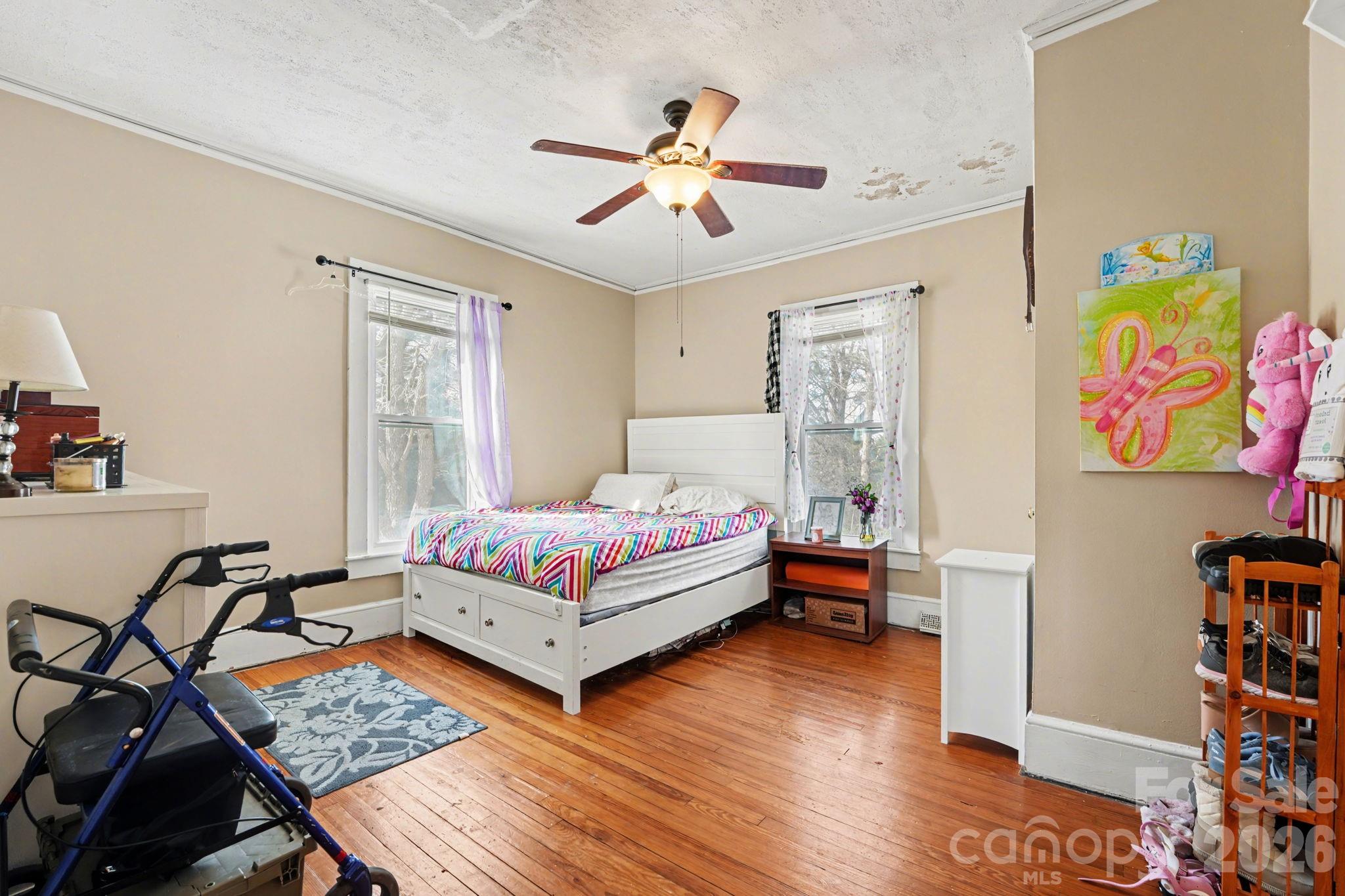 1225 W C Street