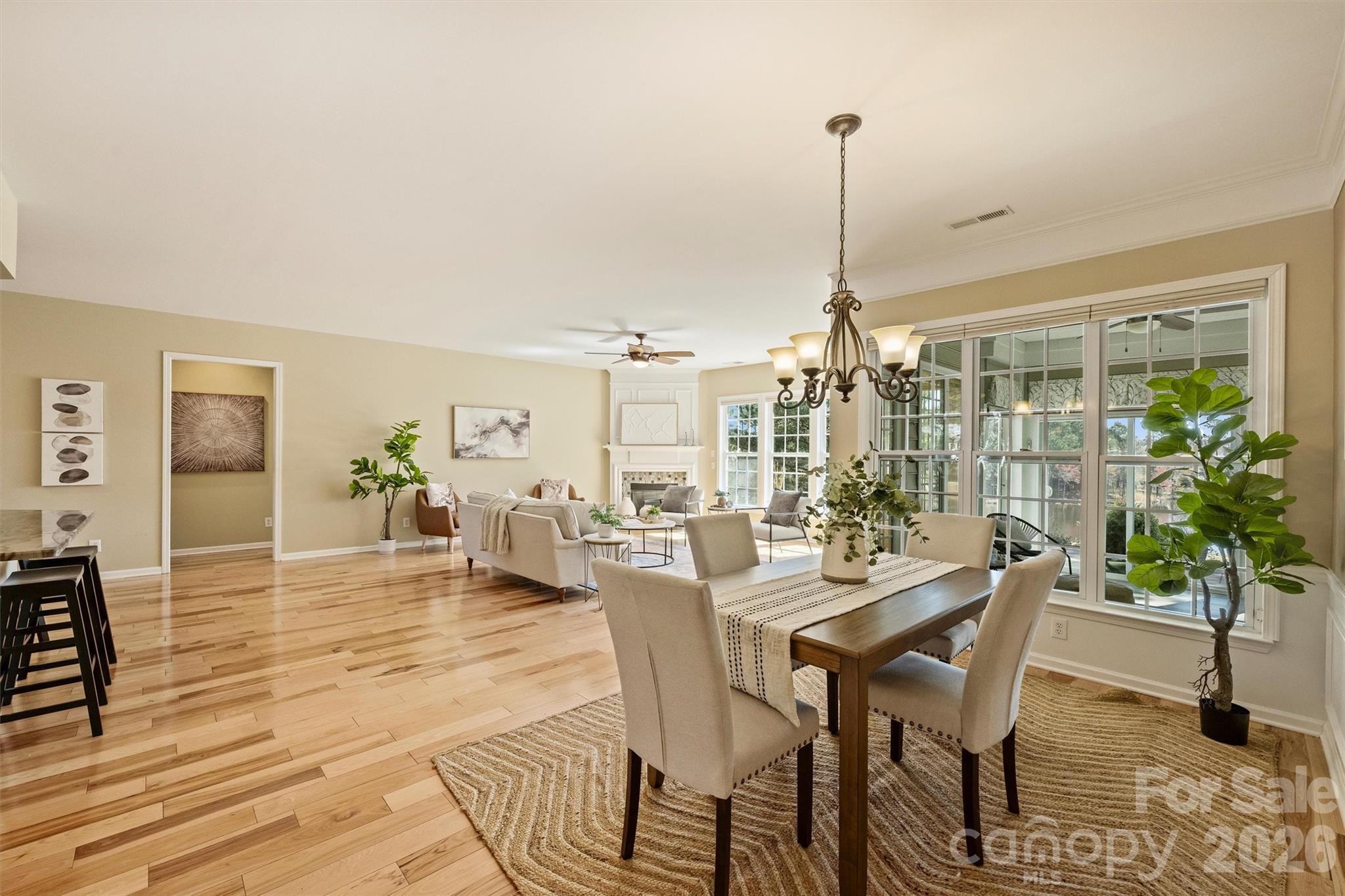 41253 CALLA LILY Street