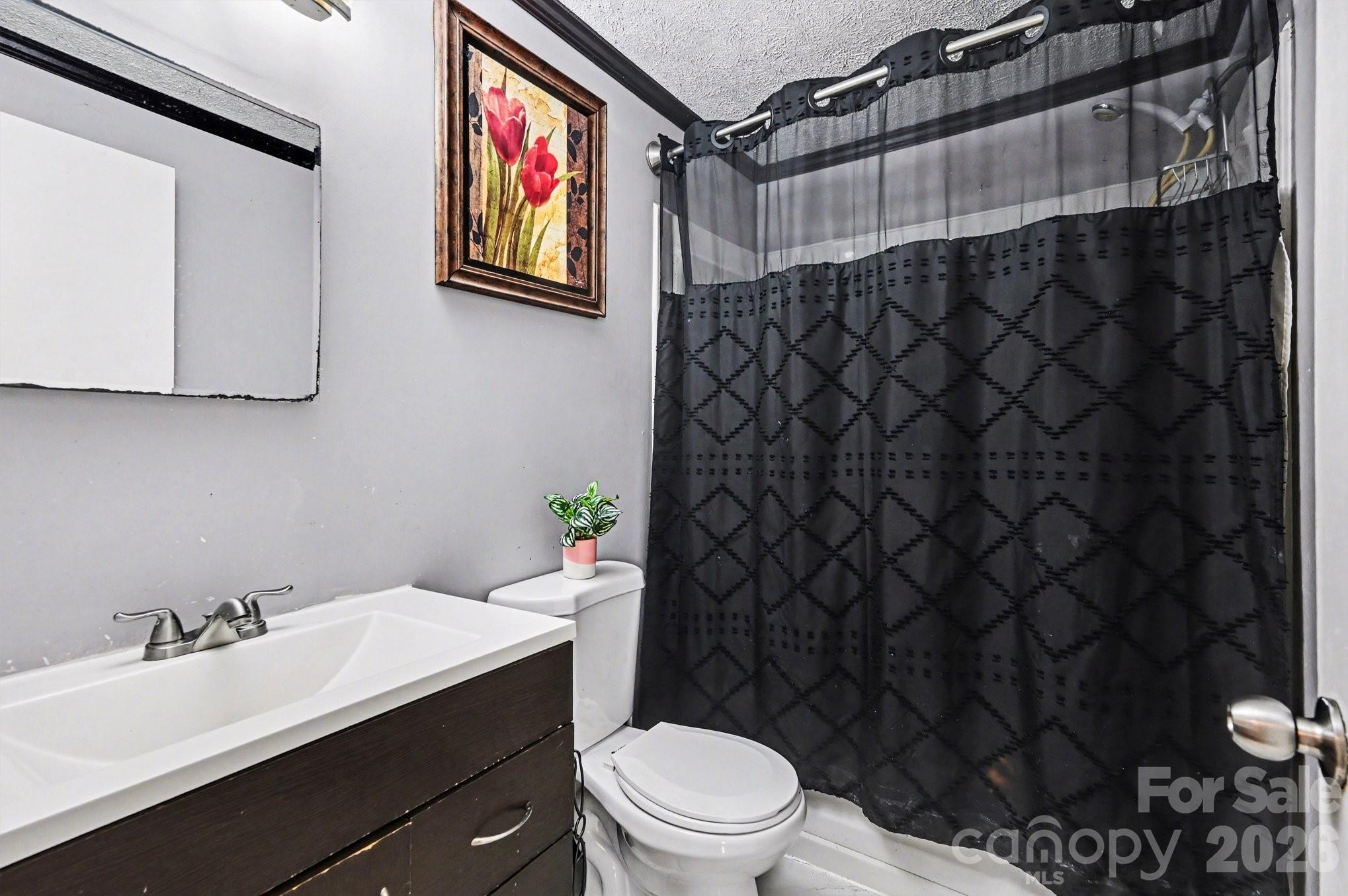 4203 Sunflower Court