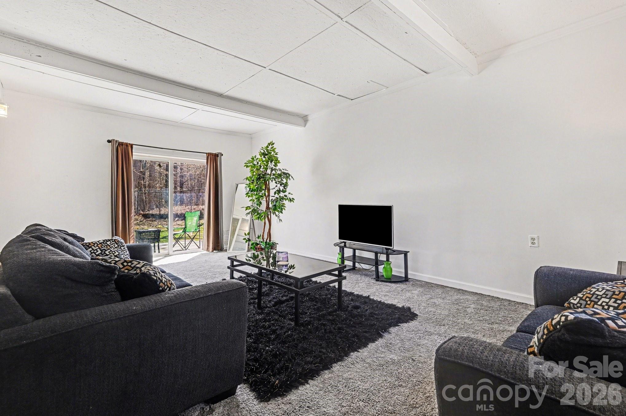 4203 Sunflower Court