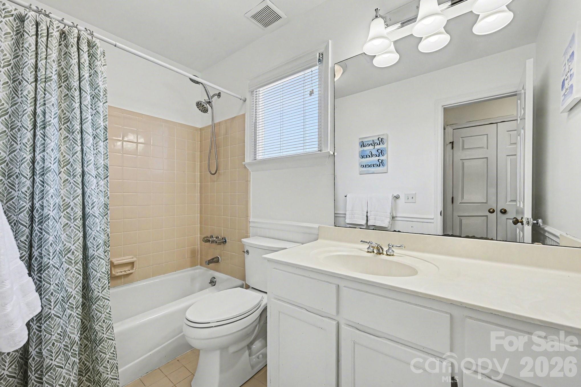 9041 J M Keynes Drive Unit: 1