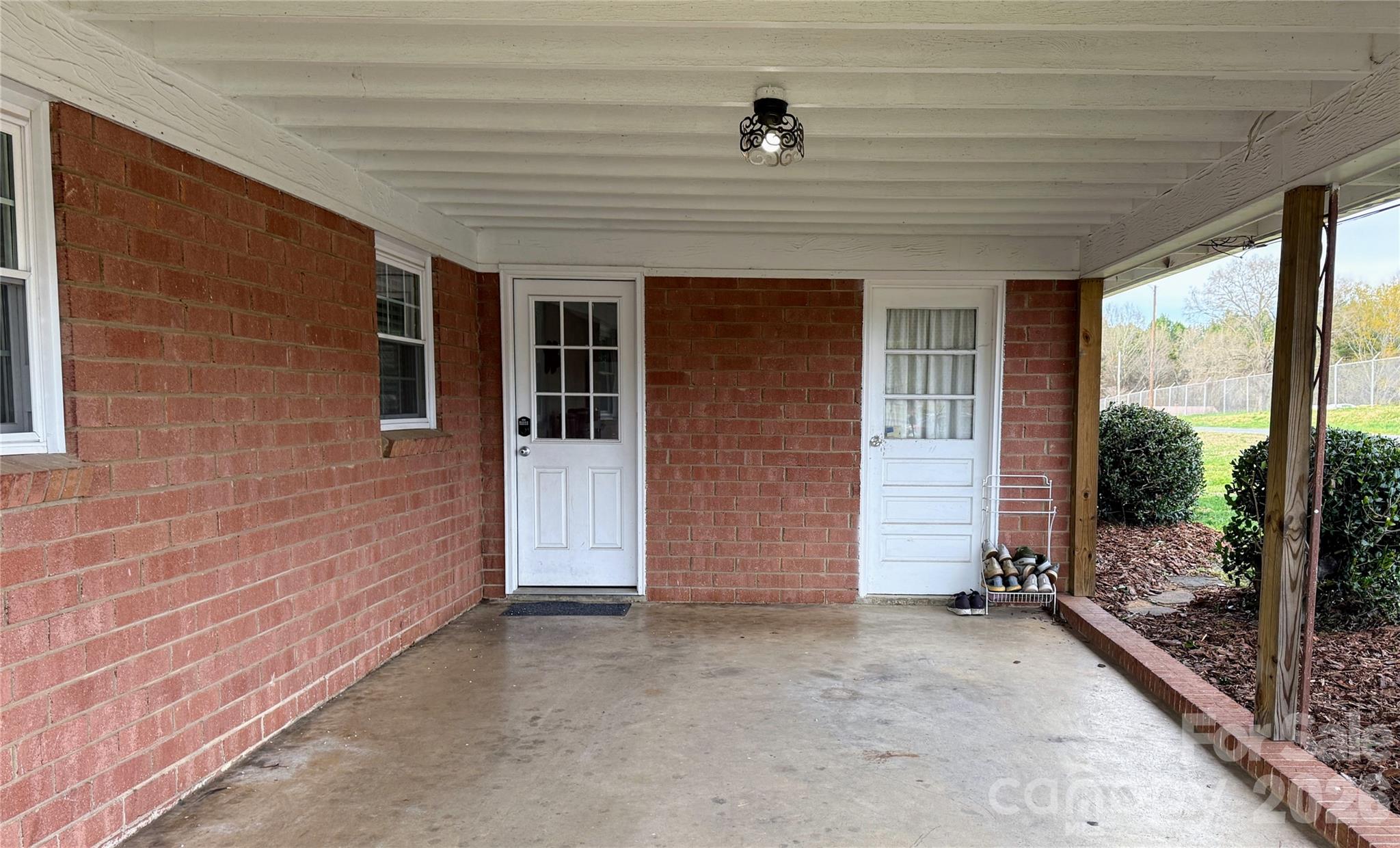 1435 Freeman Avenue