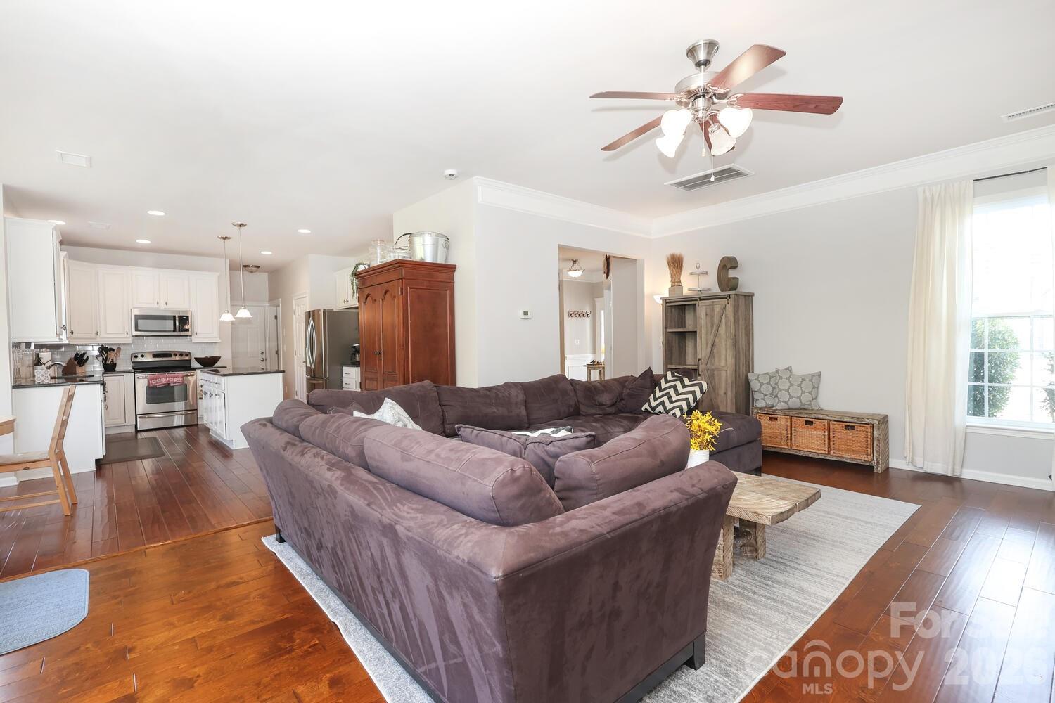 6120 Breckfield Court