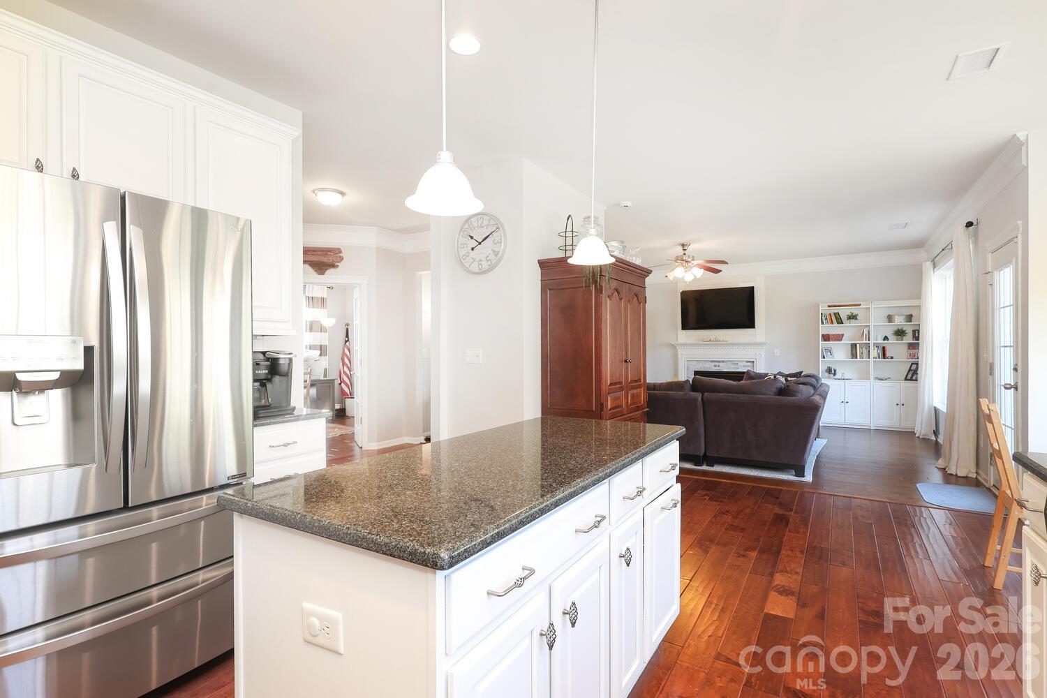 6120 Breckfield Court