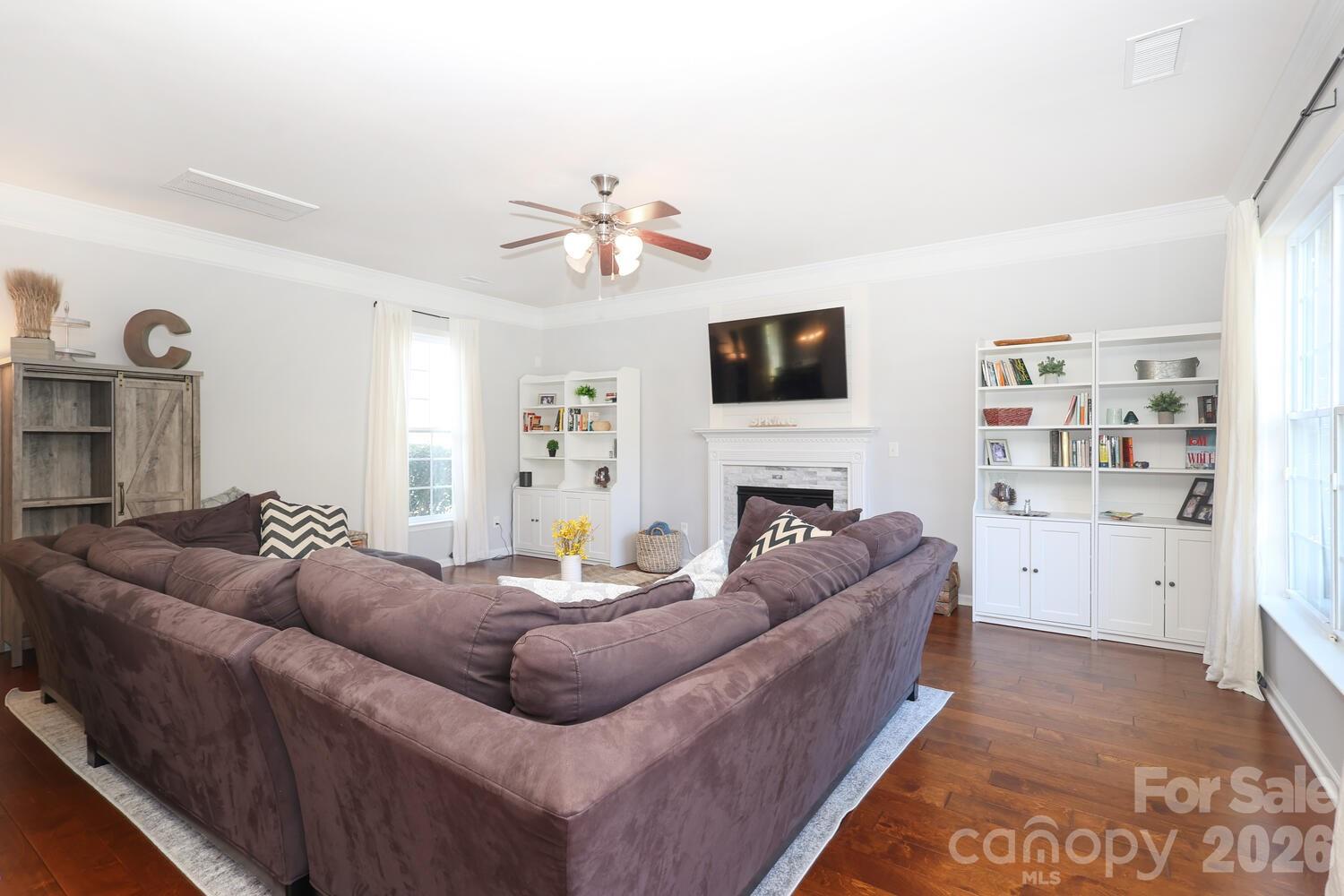 6120 Breckfield Court