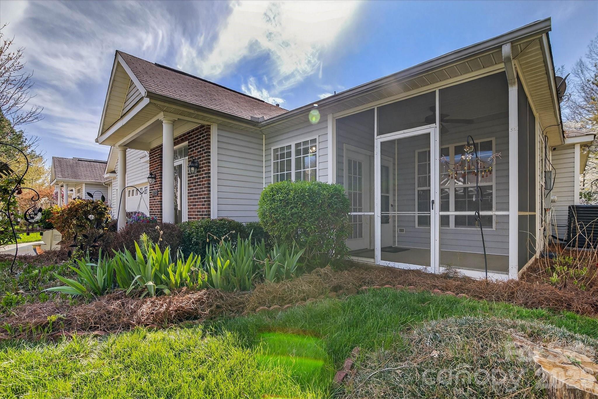 4492 Antelope Lane