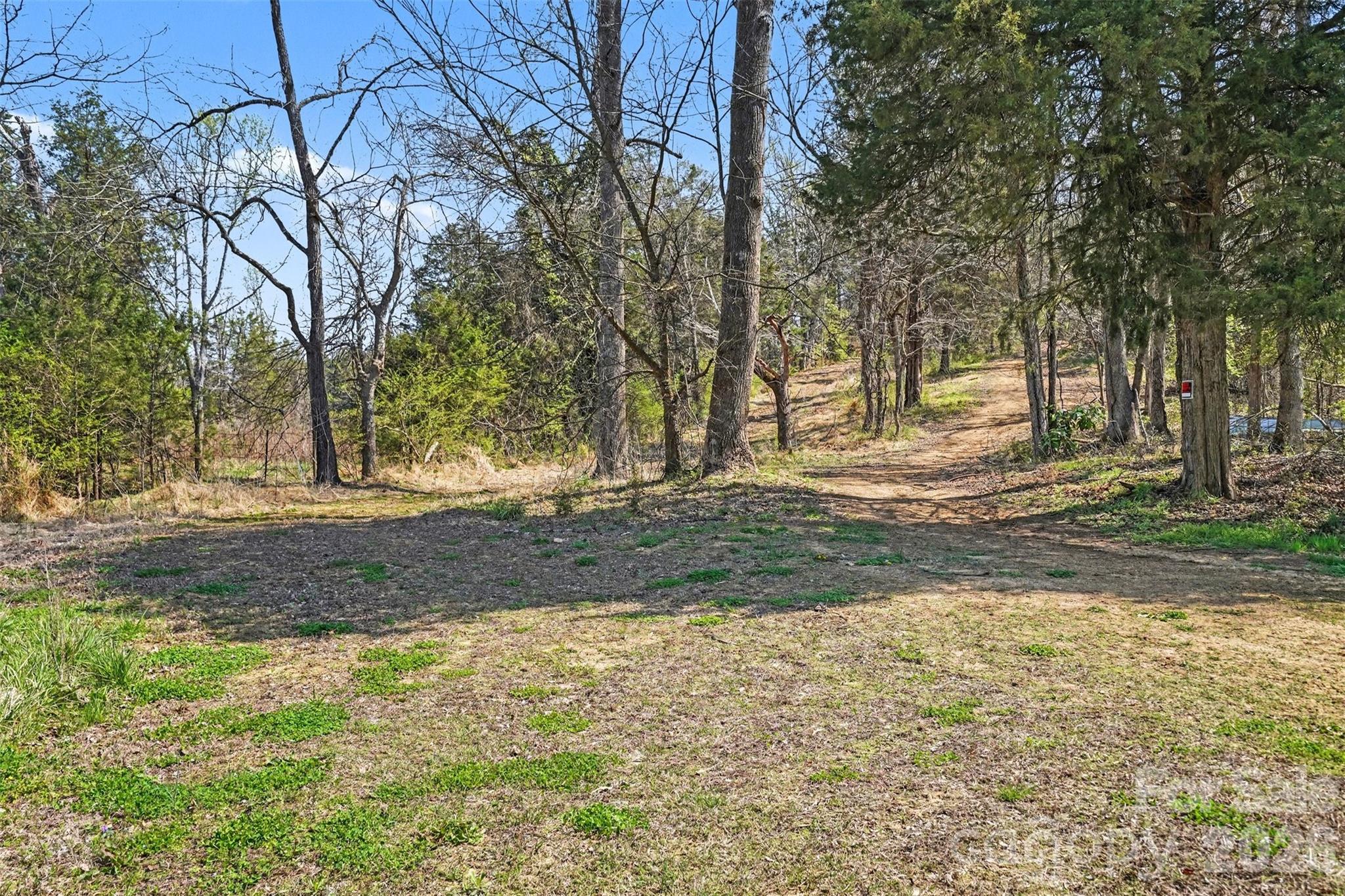252 Teeter Road