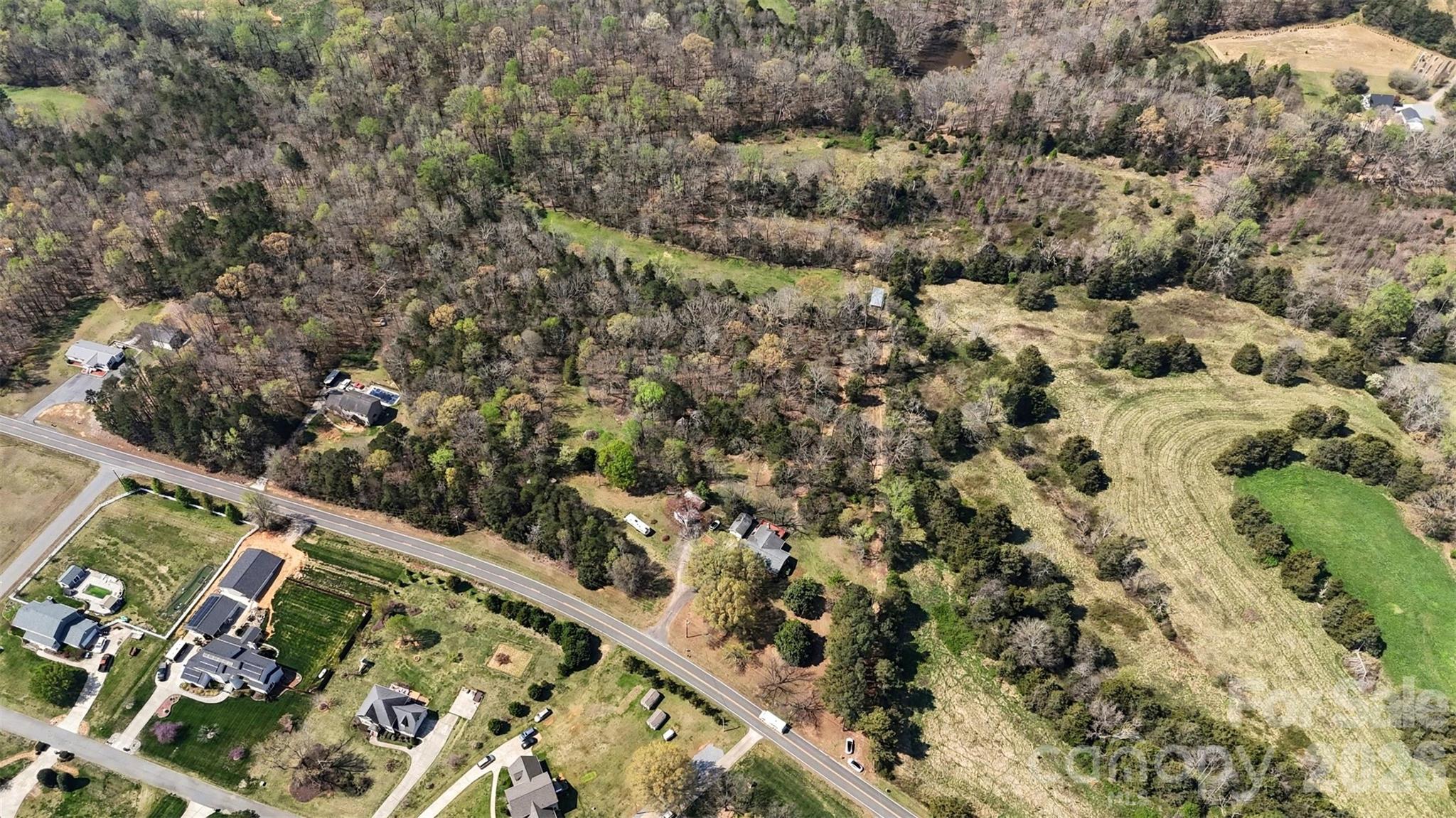 252 Teeter Road