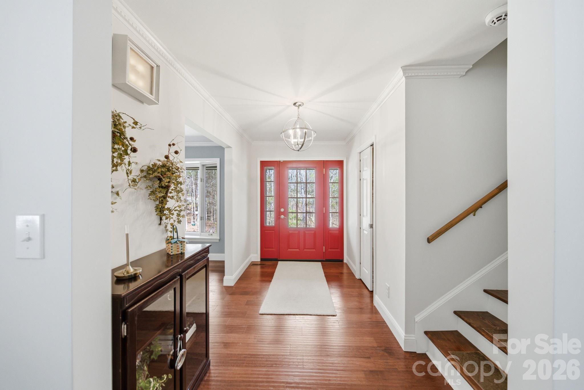 208 Falcon Drive