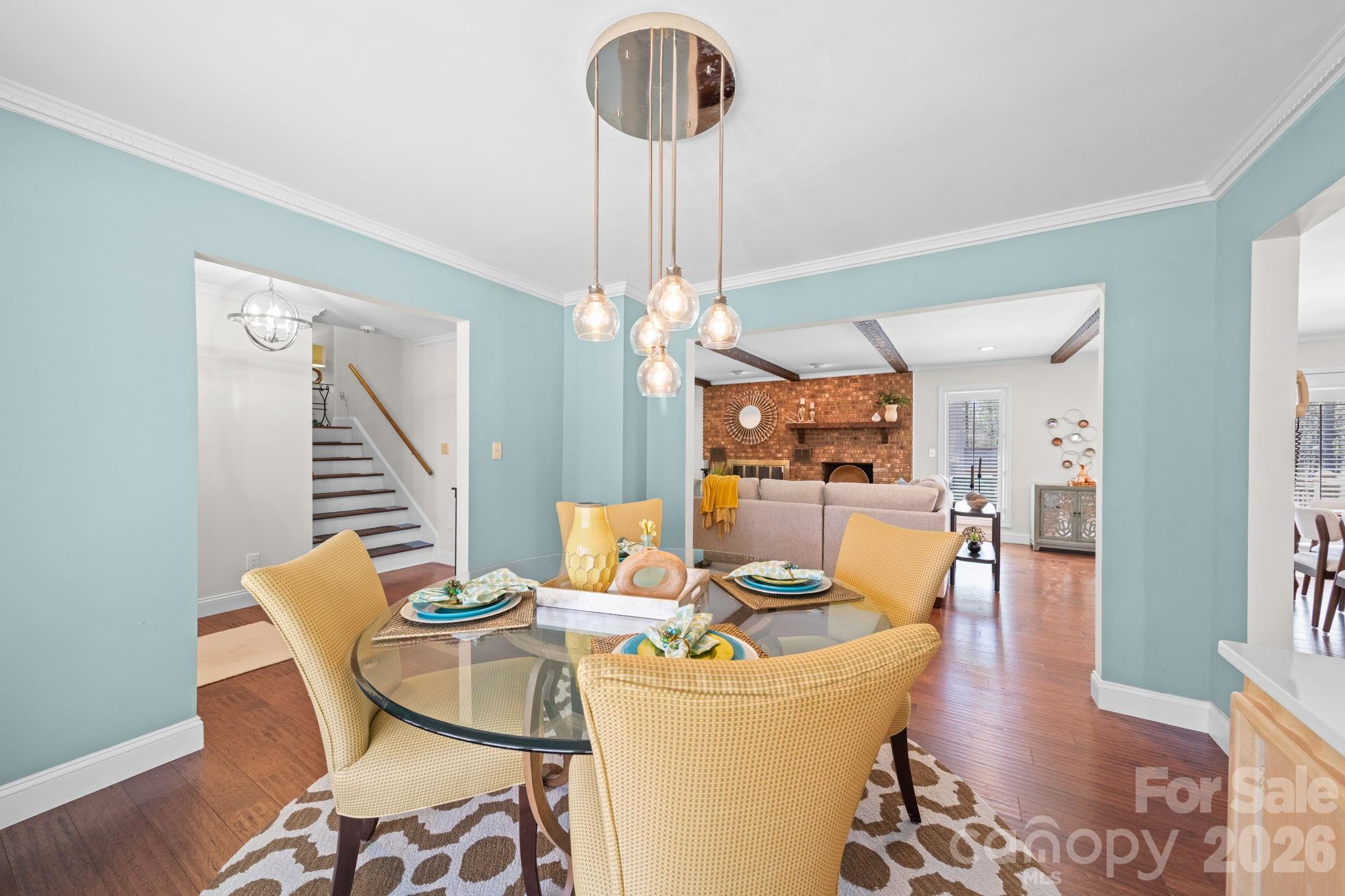 208 Falcon Drive