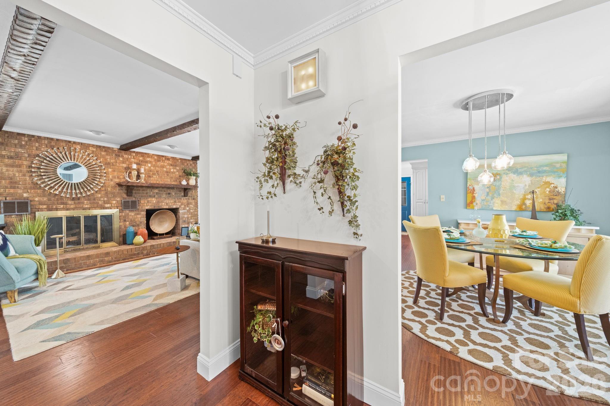 208 Falcon Drive