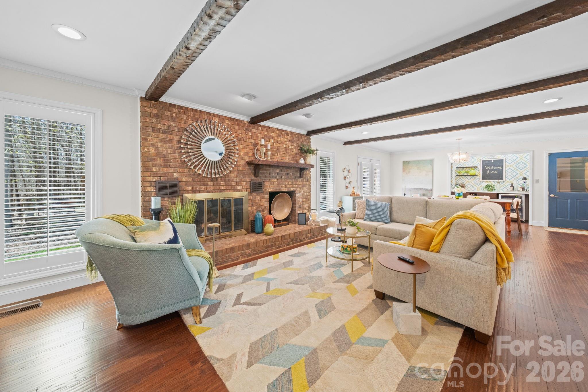208 Falcon Drive
