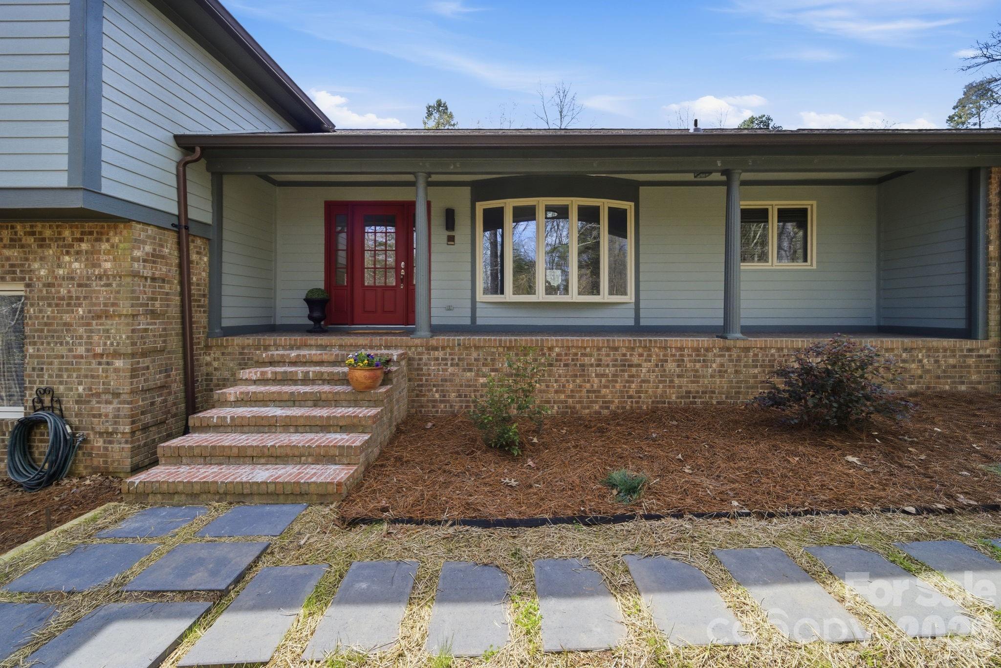 208 Falcon Drive