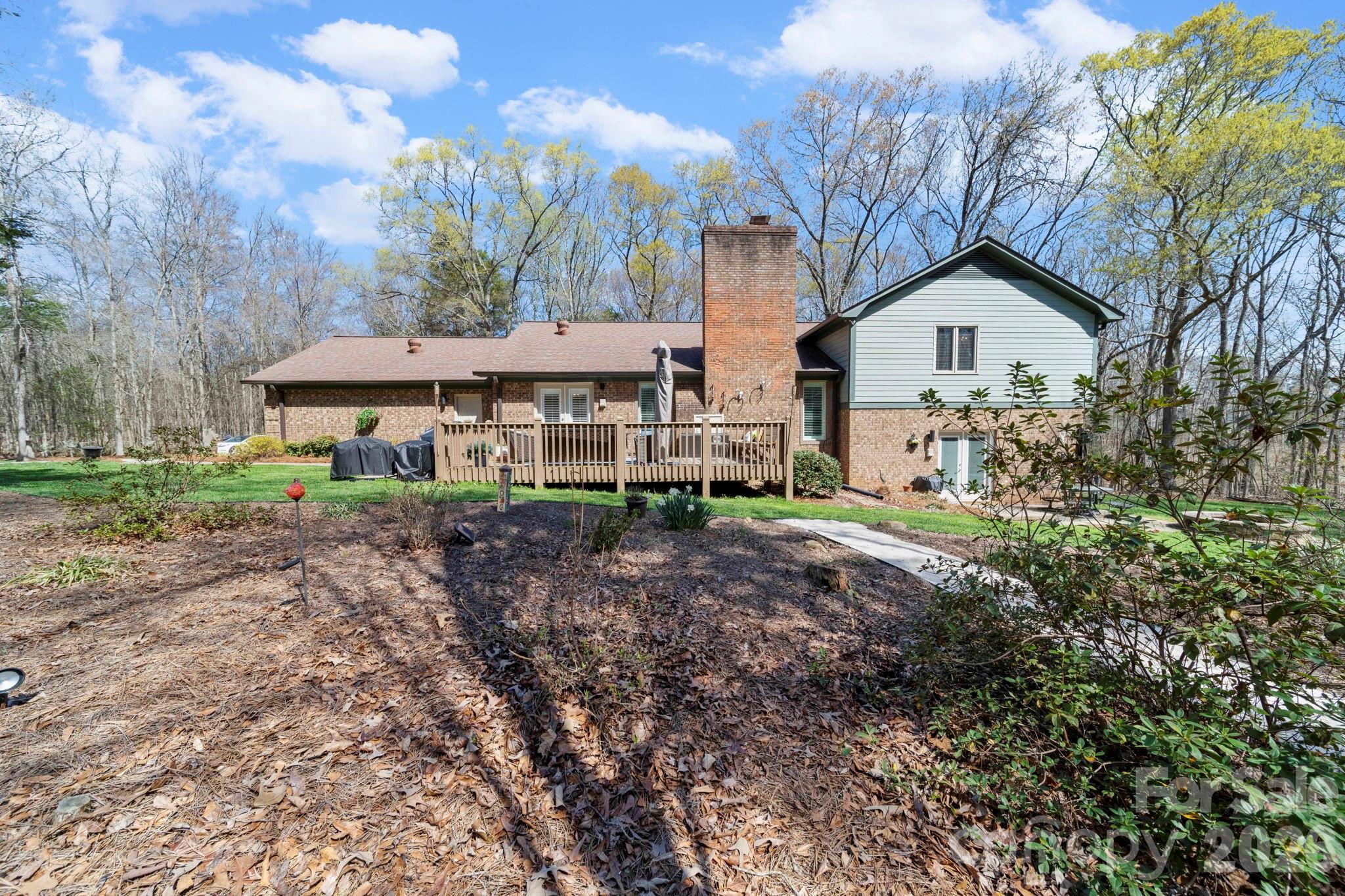 208 Falcon Drive