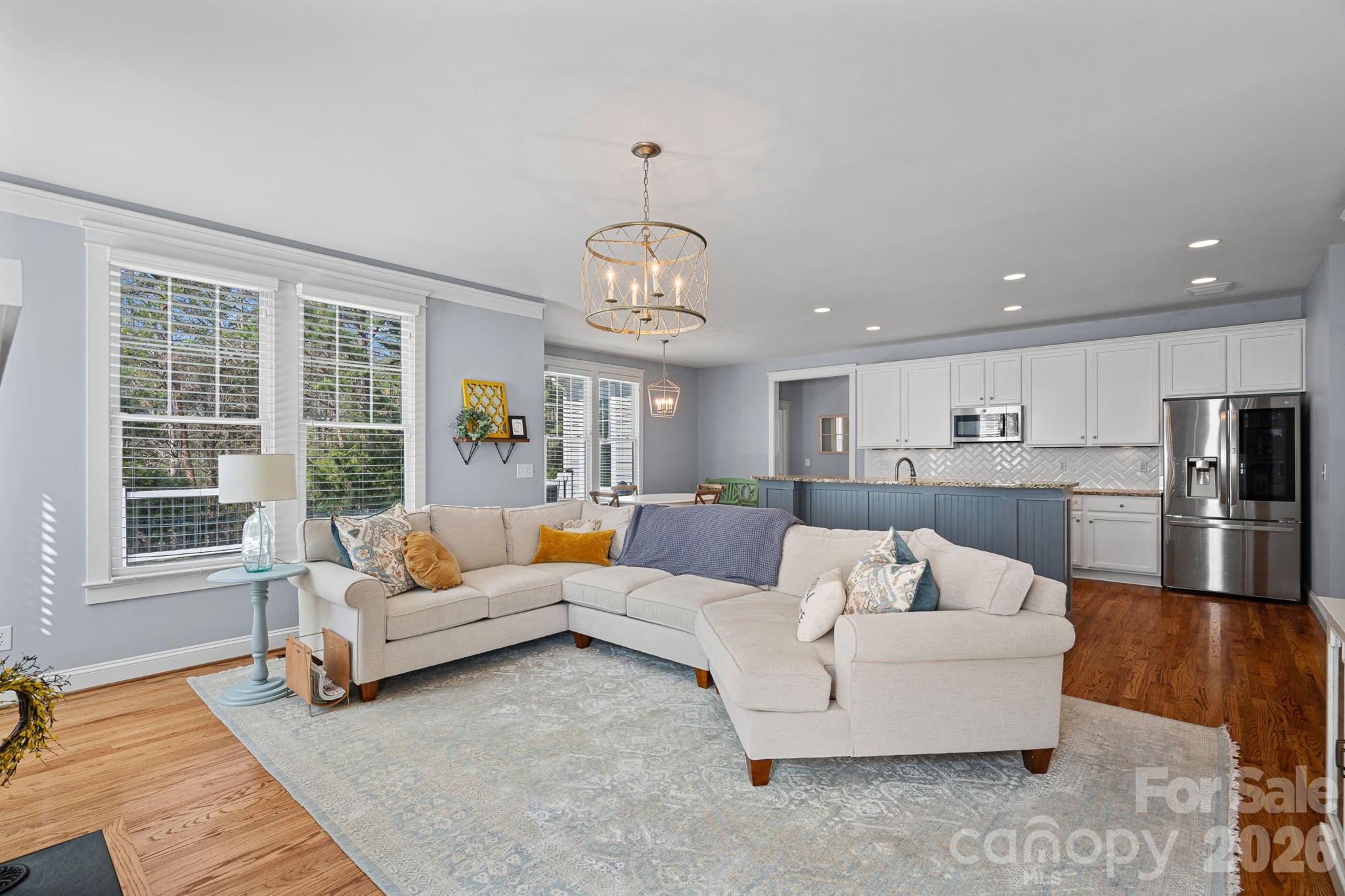 5595 Morris Hunt Drive