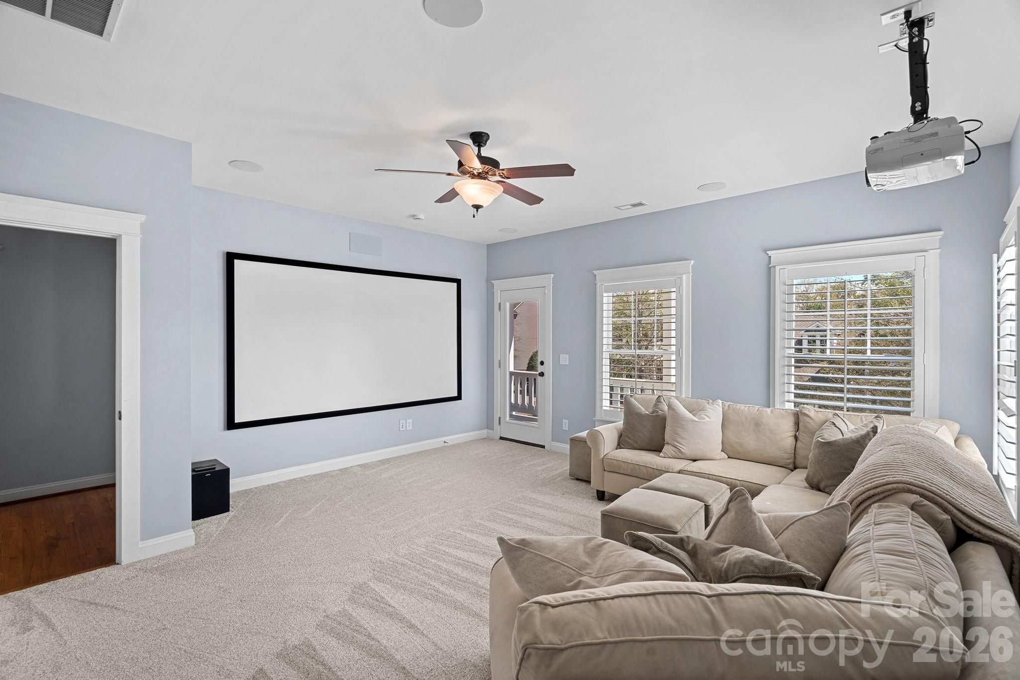 5595 Morris Hunt Drive