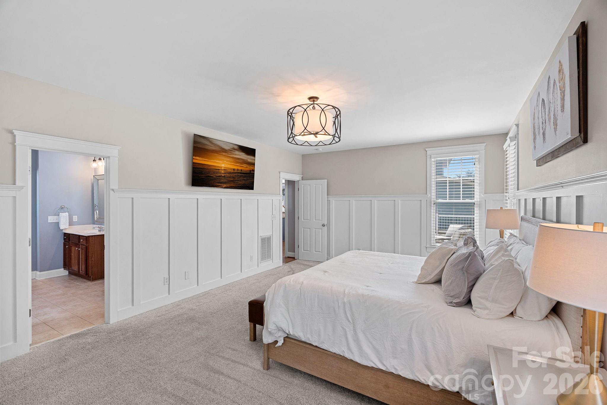 5595 Morris Hunt Drive