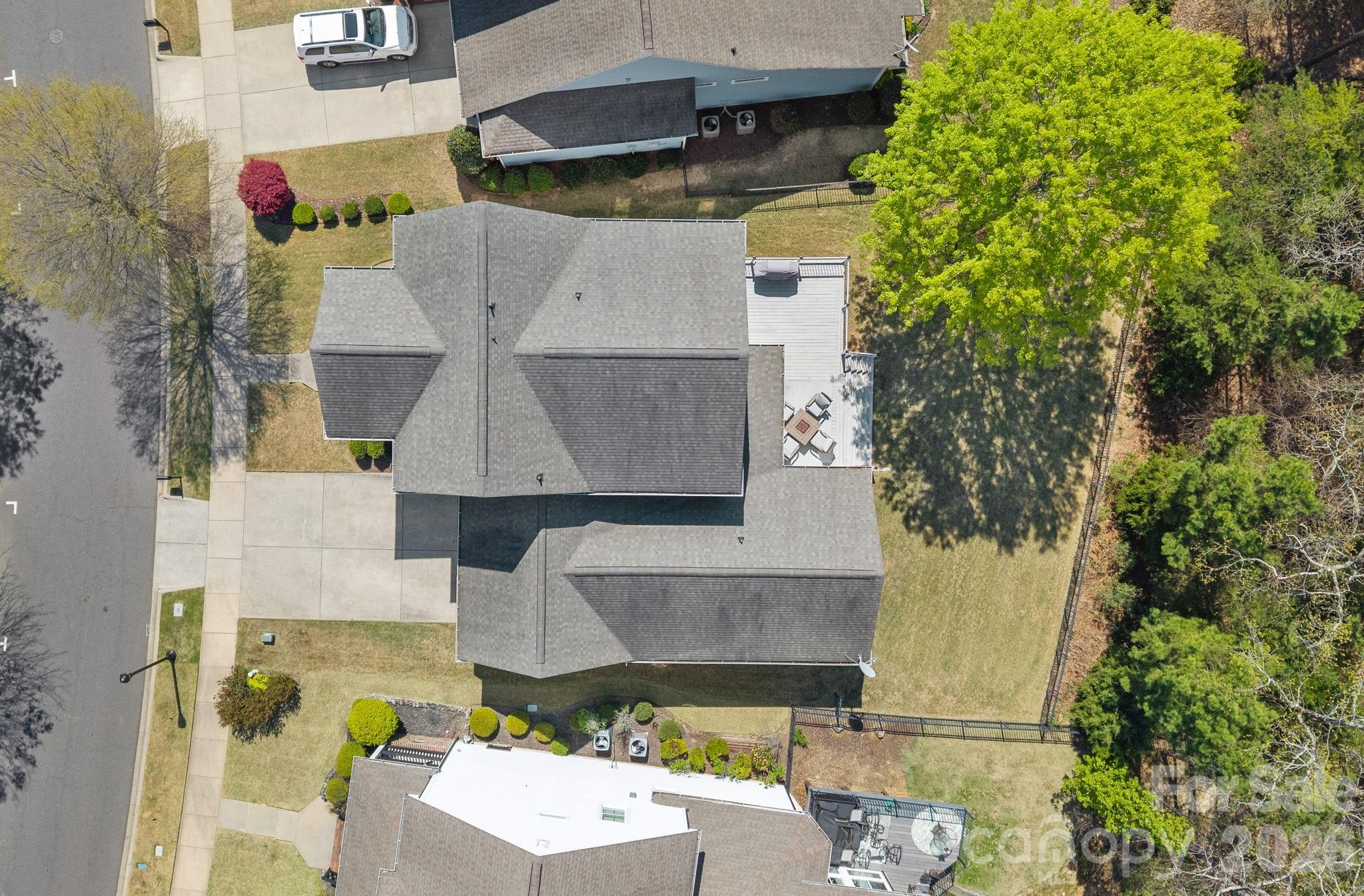 5595 Morris Hunt Drive